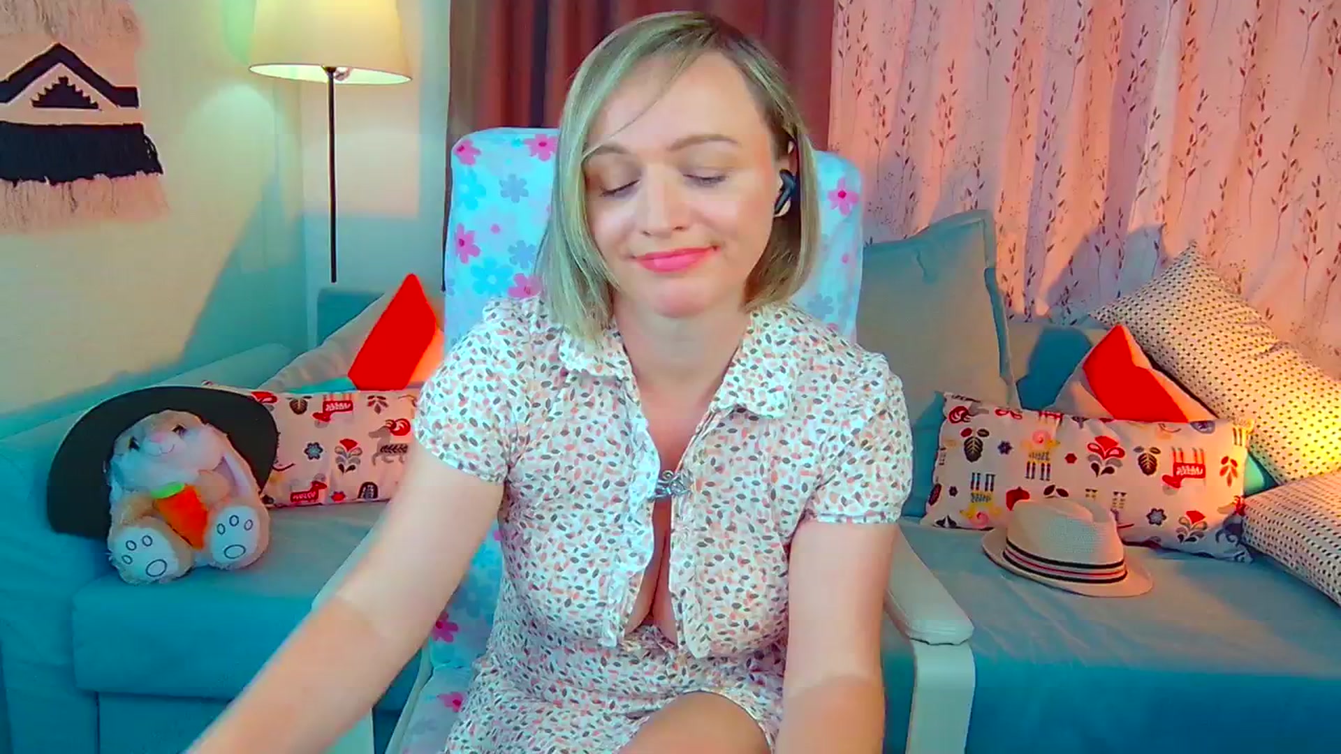 Gallery image thumbnail from SweetDazzle's myfreecams stream on, 07/05/2024, 13:32 image 20 of 20