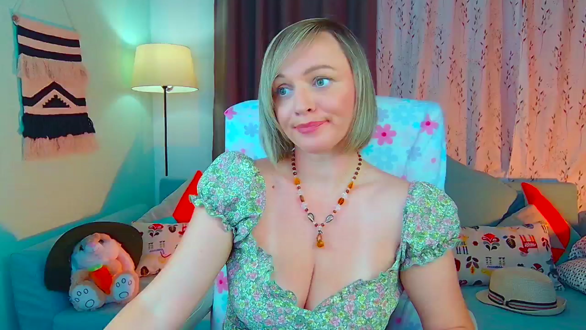 Gallery image thumbnail from SweetDazzle's myfreecams stream on, 07/05/2024, 18:23 image 6 of 20