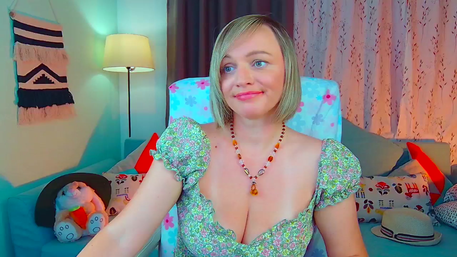 Gallery image thumbnail from SweetDazzle's myfreecams stream on, 07/05/2024, 18:23 image 12 of 20