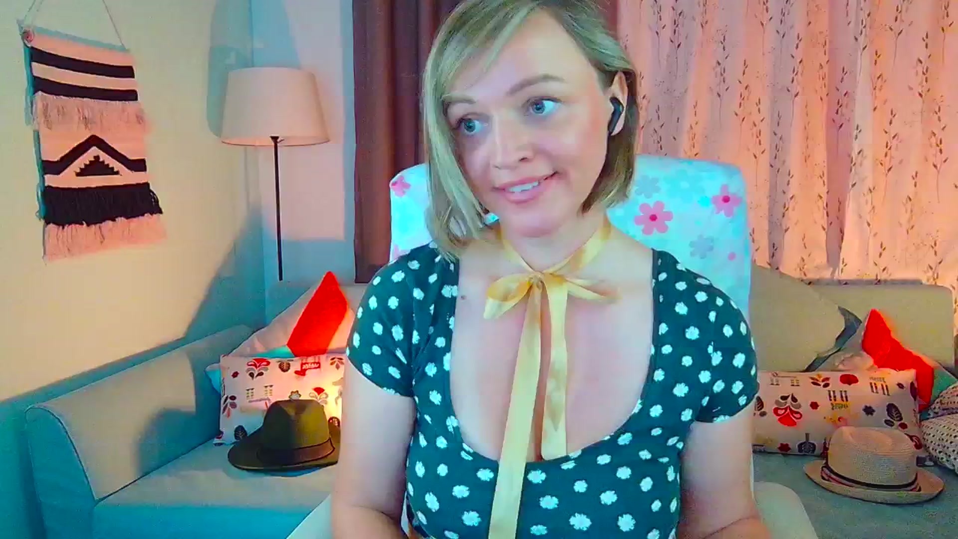 Gallery image thumbnail from SweetDazzle's myfreecams stream on, 07/10/2024, 13:42 image 4 of 20