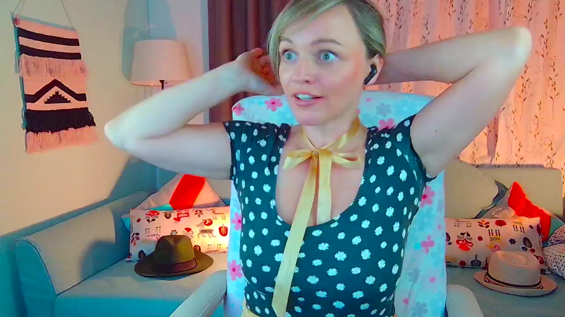 Gallery image thumbnail from SweetDazzle's myfreecams stream on, 07/10/2024, 13:42 image 5 of 20