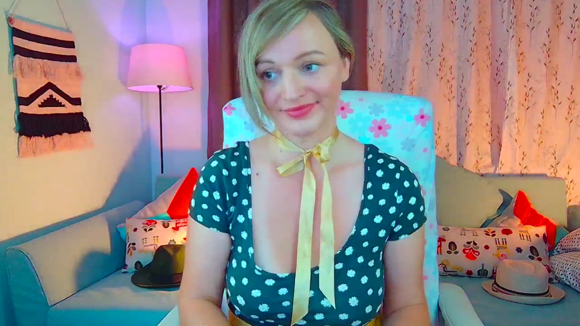 Gallery image thumbnail from SweetDazzle's myfreecams stream on, 07/10/2024, 17:36 image 2 of 20