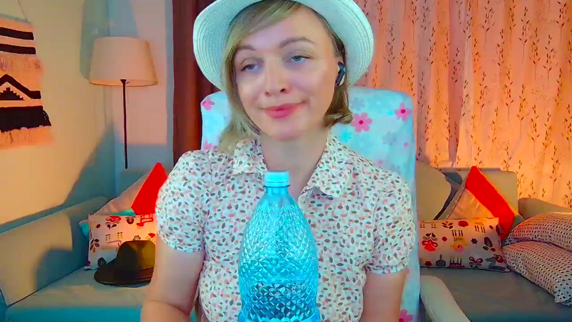 Gallery image thumbnail from SweetDazzle's myfreecams stream on, 07/11/2024, 08:26 image 11 of 20
