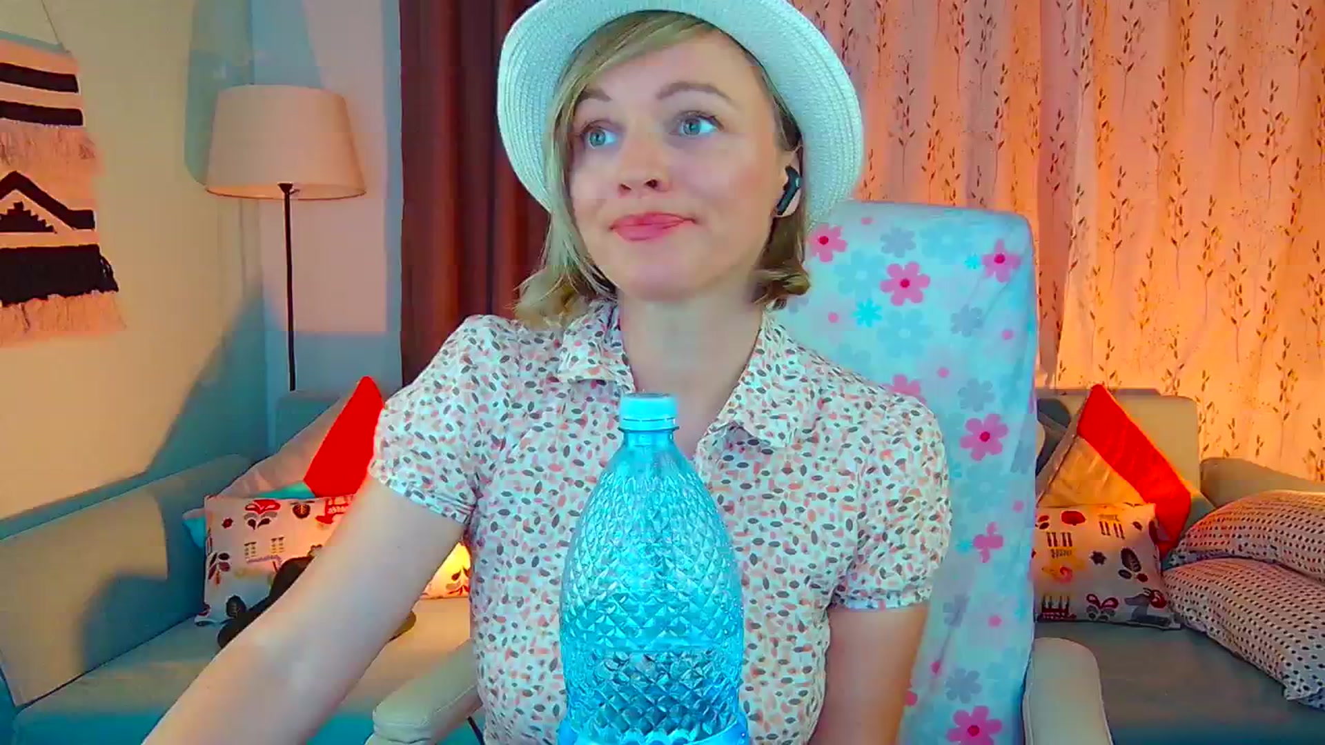 Gallery image thumbnail from SweetDazzle's myfreecams stream on, 07/11/2024, 08:26 image 1 of 20