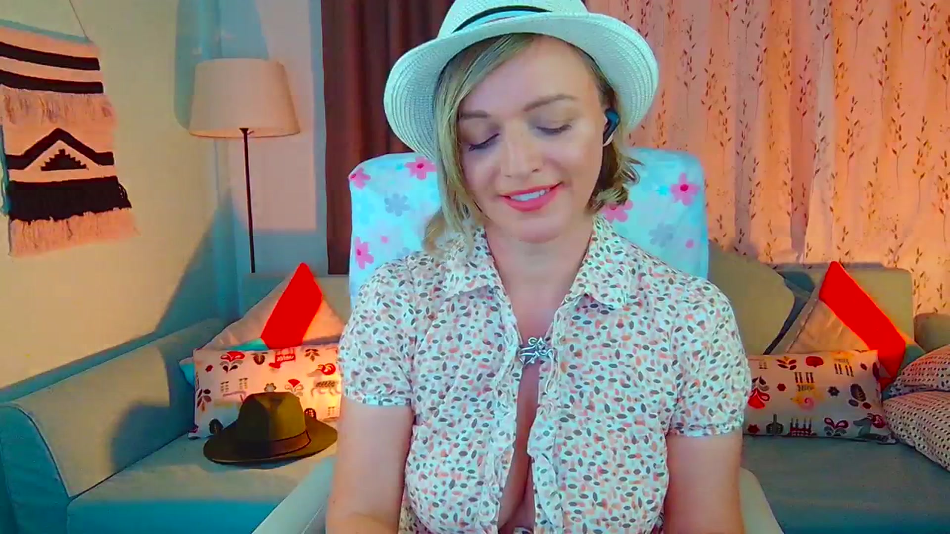 Gallery image thumbnail from SweetDazzle's myfreecams stream on, 07/11/2024, 12:09 image 4 of 20