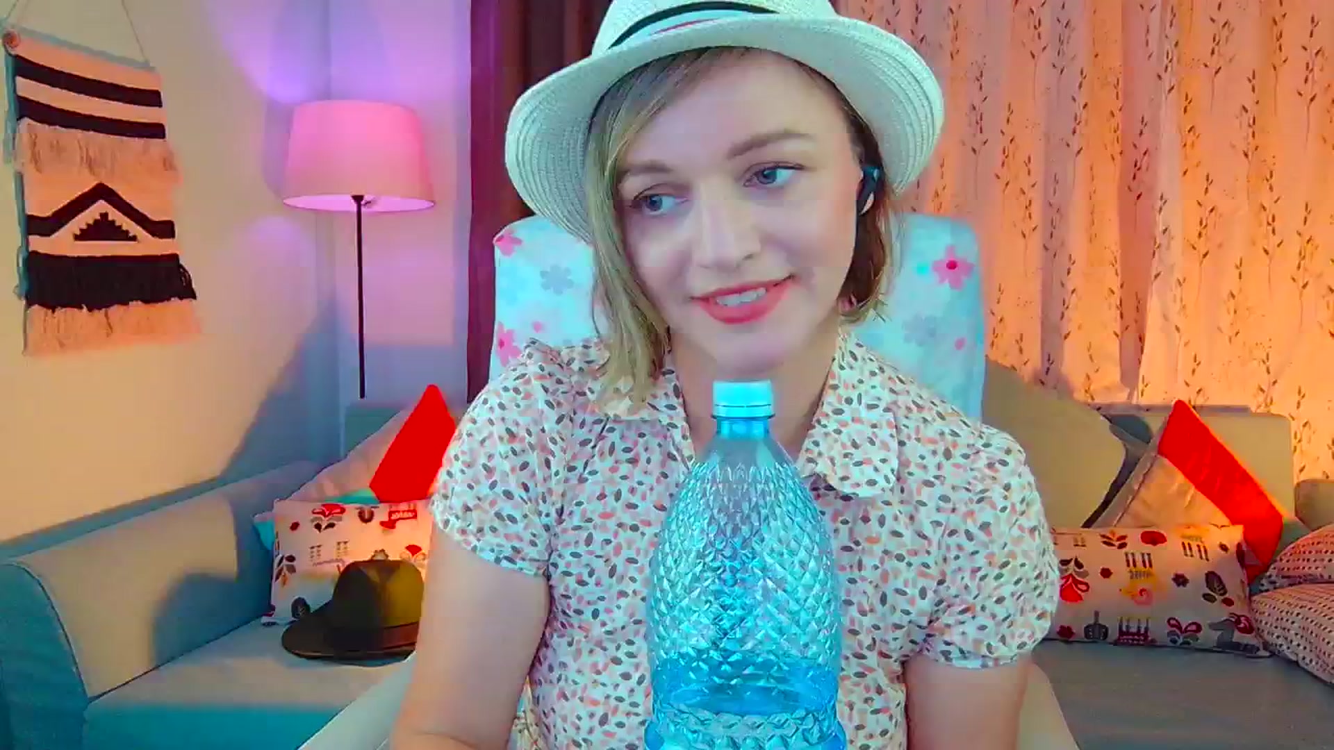 Gallery image thumbnail from SweetDazzle's myfreecams stream on, 07/11/2024, 17:32 image 6 of 20