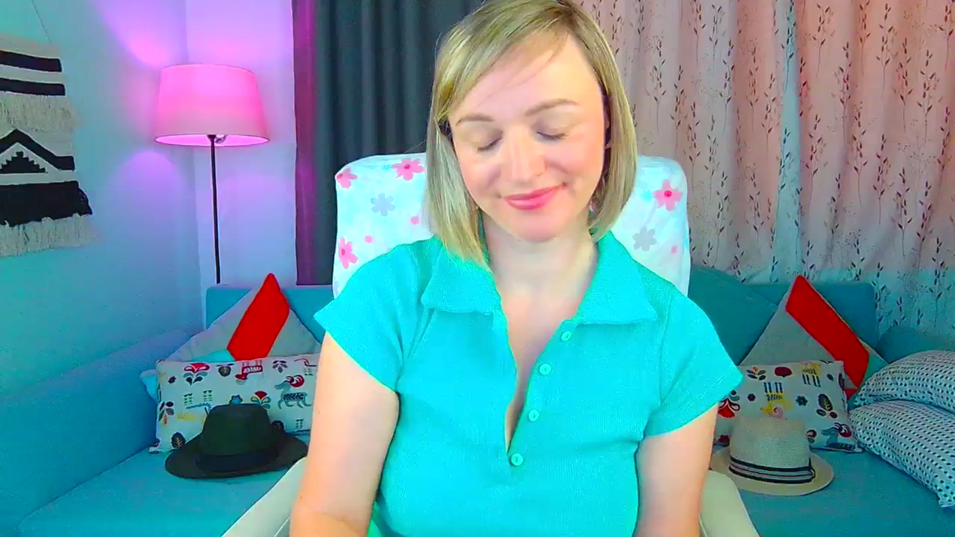 Gallery image thumbnail from SweetDazzle's myfreecams stream on, 07/12/2024, 07:47 image 15 of 20