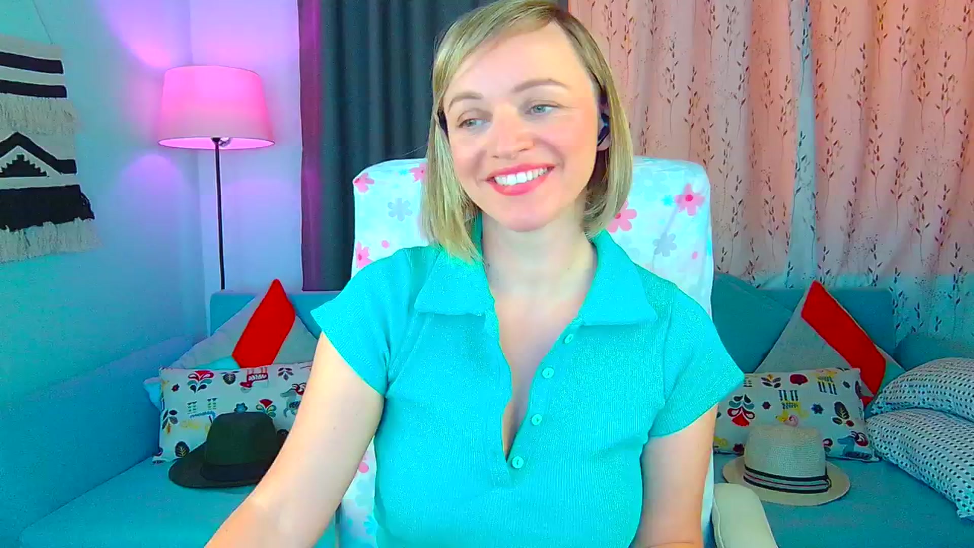 Gallery image thumbnail from SweetDazzle's myfreecams stream on, 07/12/2024, 07:47 image 1 of 20