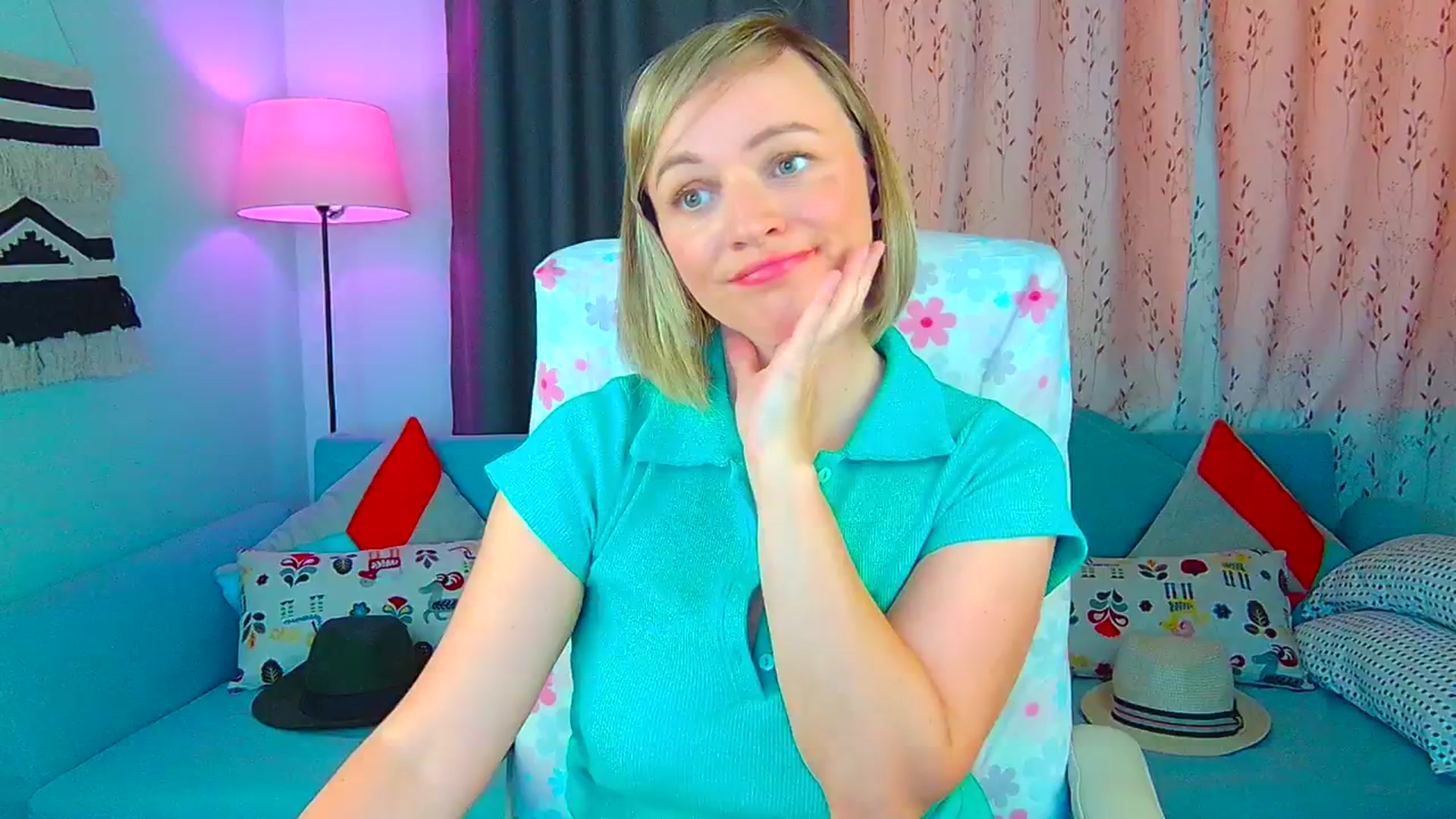 Gallery image thumbnail from SweetDazzle's myfreecams stream on, 07/12/2024, 07:47 image 5 of 20