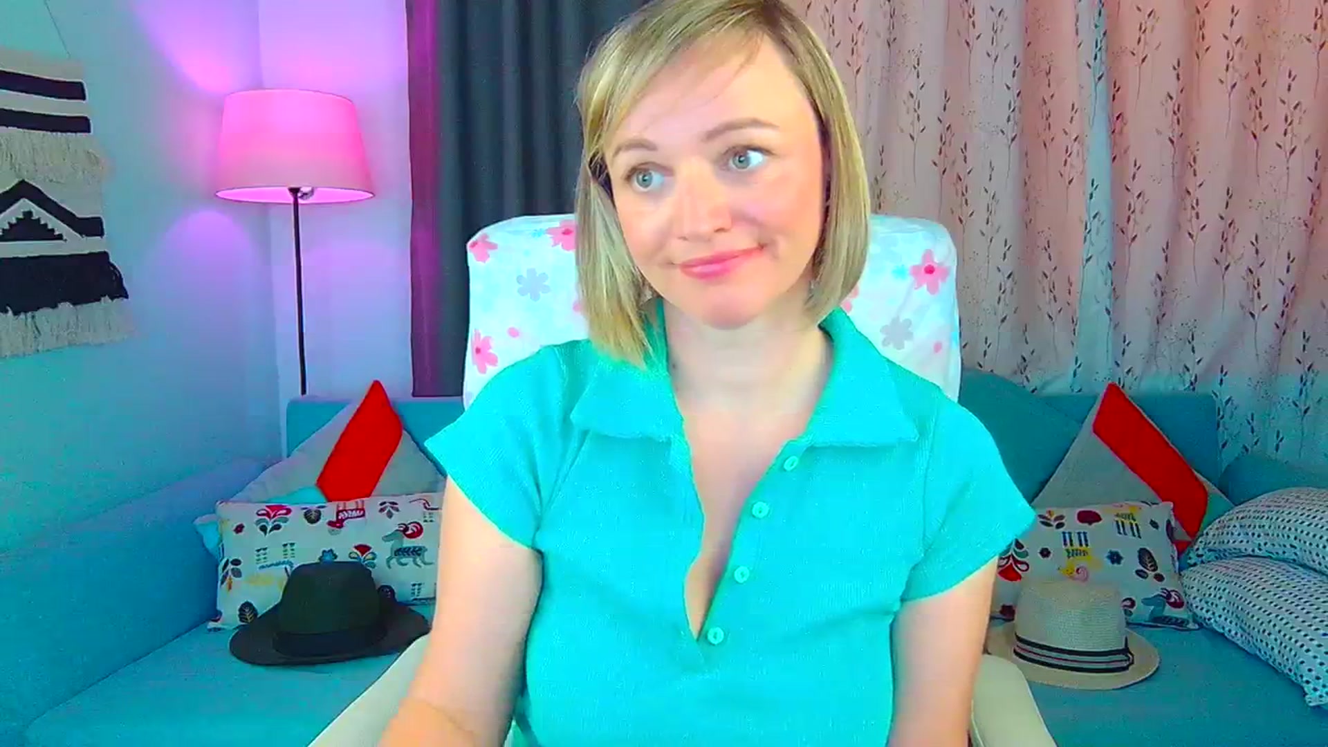 Gallery image thumbnail from SweetDazzle's myfreecams stream on, 07/12/2024, 07:47 image 17 of 20