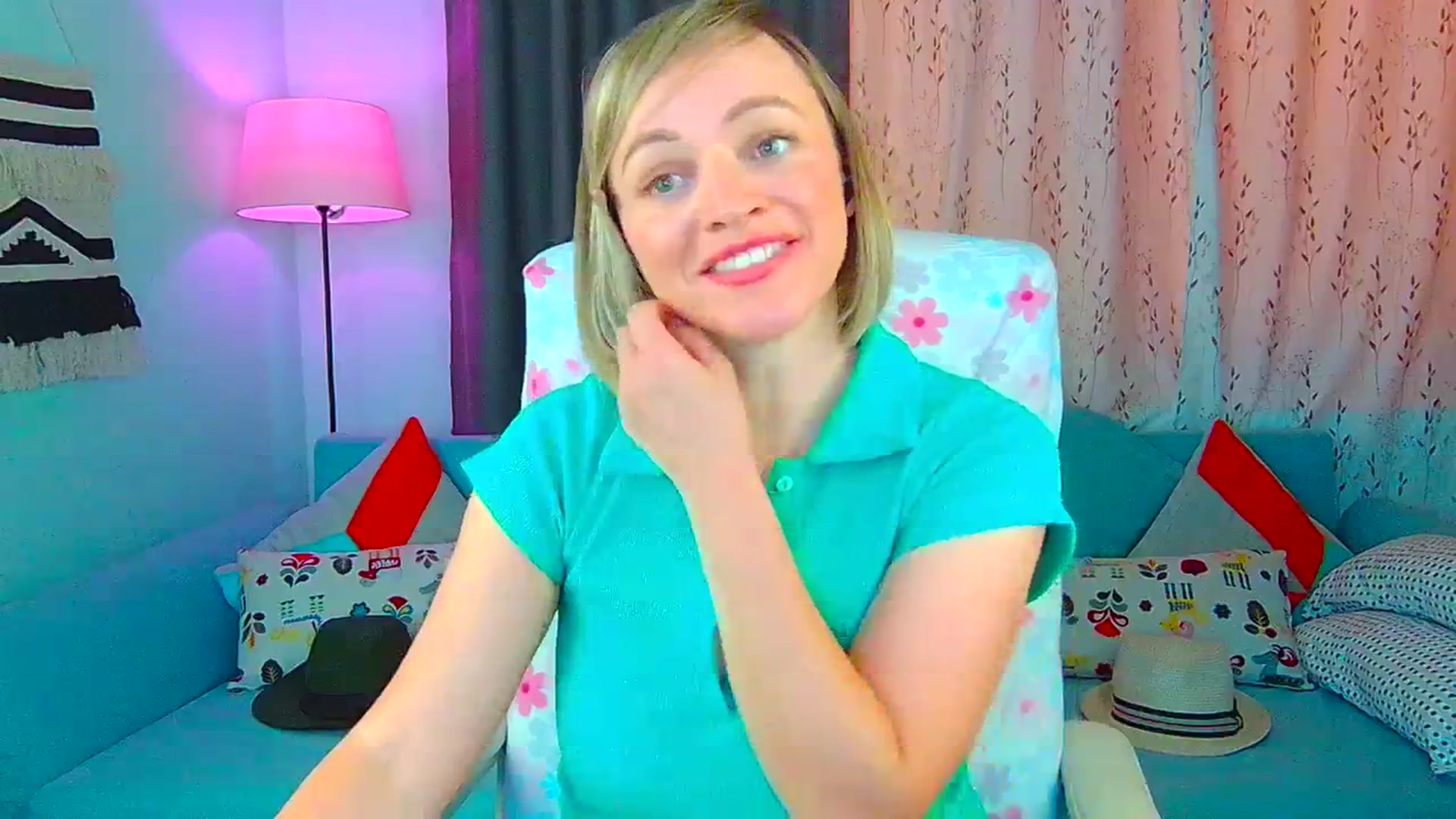 Gallery image thumbnail from SweetDazzle's myfreecams stream on, 07/12/2024, 07:47 image 6 of 20