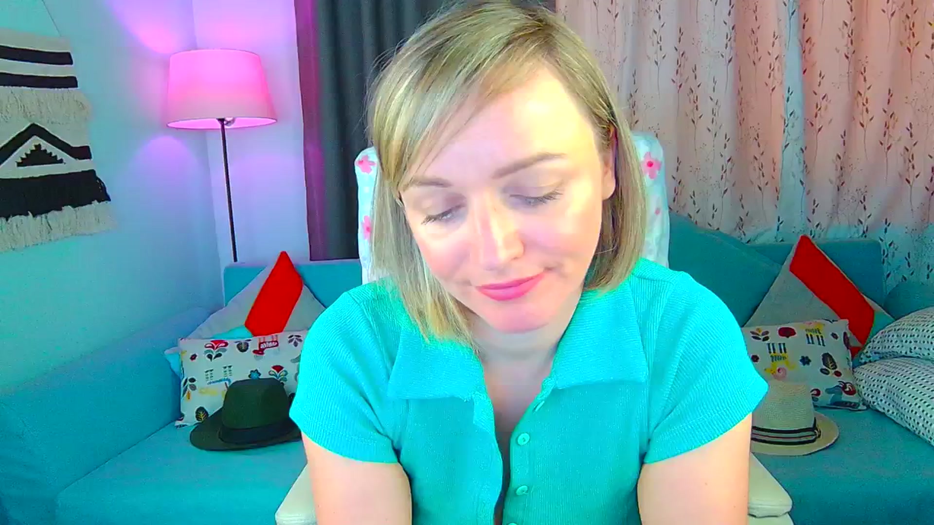 Gallery image thumbnail from SweetDazzle's myfreecams stream on, 07/12/2024, 08:59 image 18 of 20