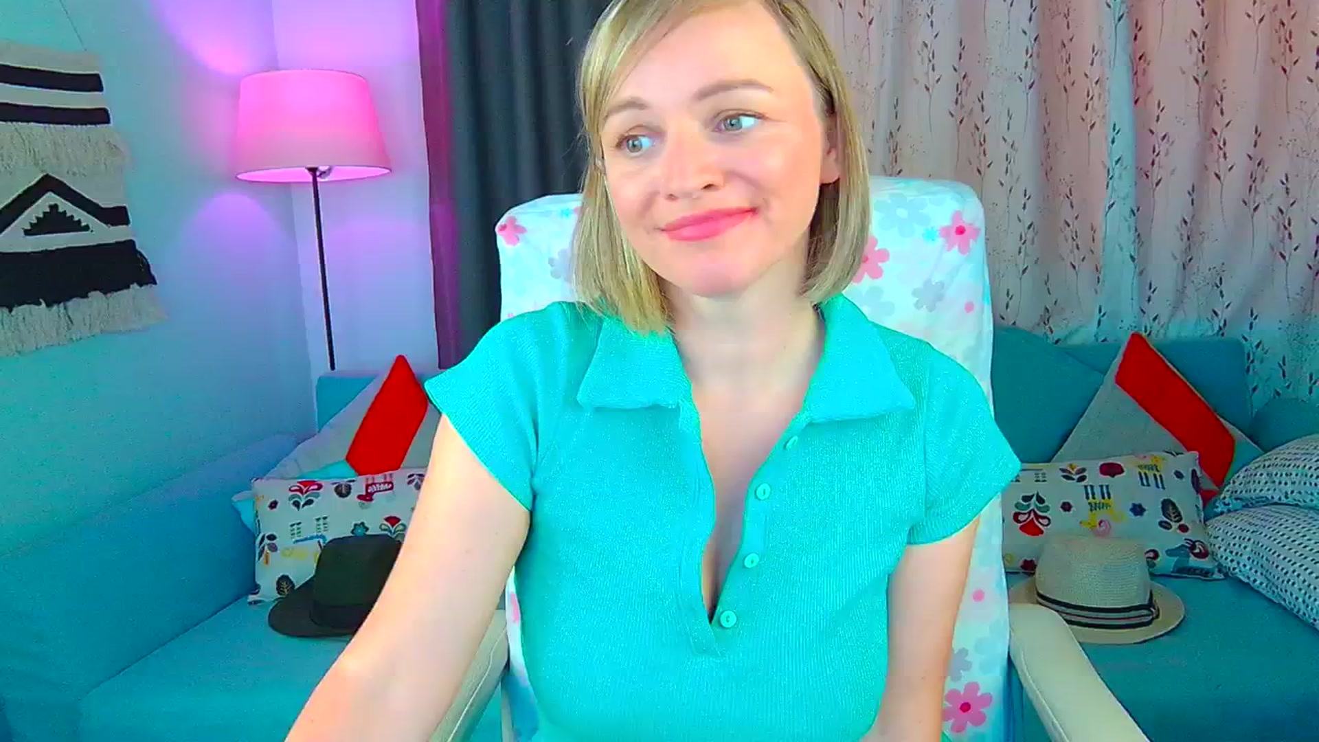 Gallery image thumbnail from SweetDazzle's myfreecams stream on, 07/12/2024, 08:59 image 4 of 20