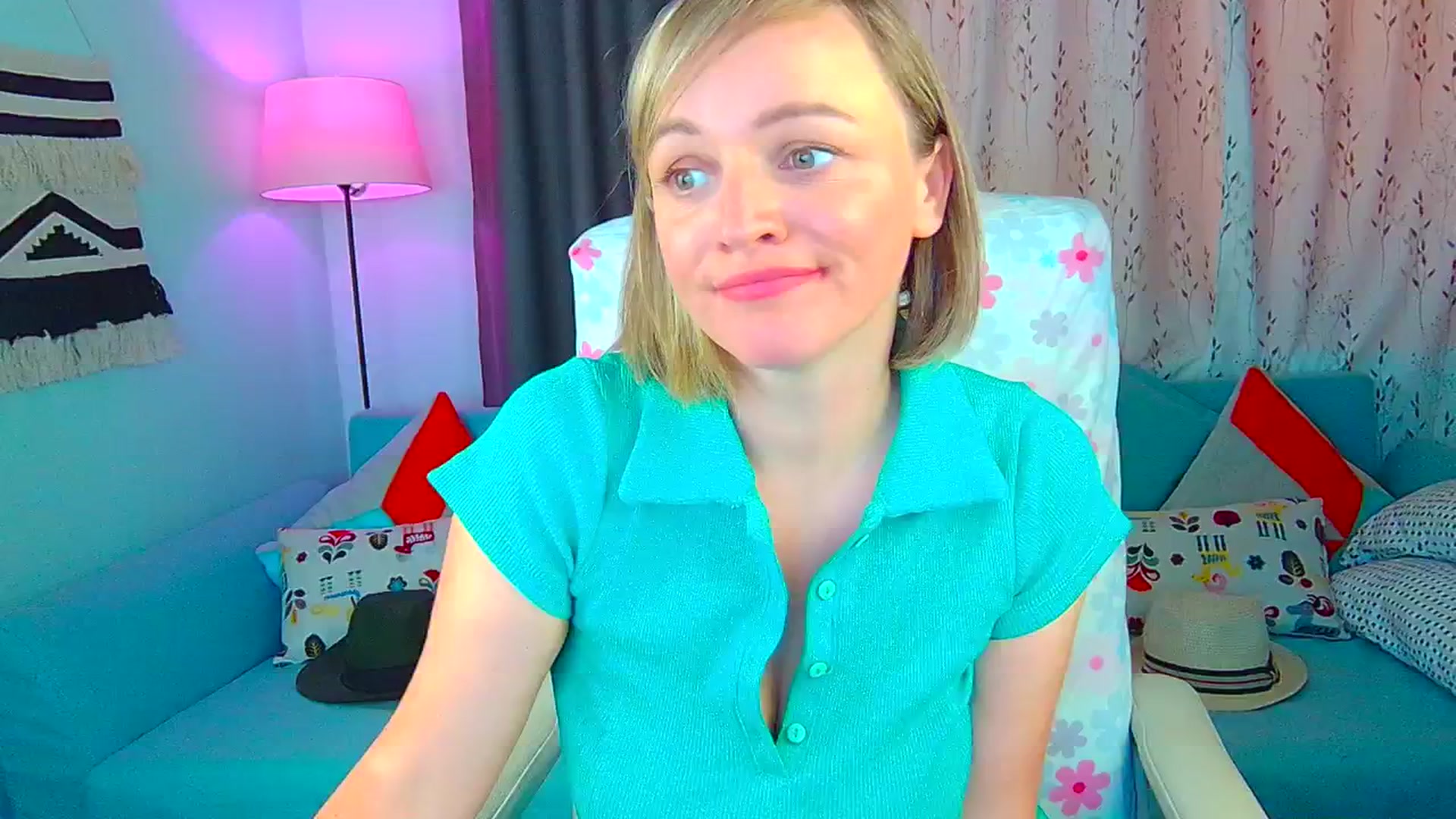 Gallery image thumbnail from SweetDazzle's myfreecams stream on, 07/12/2024, 08:59 image 10 of 20