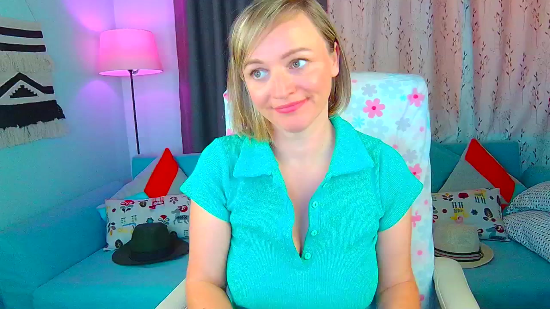 Gallery image thumbnail from SweetDazzle's myfreecams stream on, 07/12/2024, 08:59 image 8 of 20