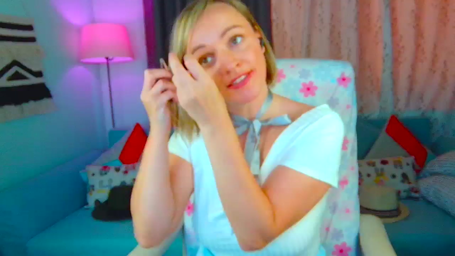 Gallery image thumbnail from SweetDazzle's myfreecams stream on, 07/12/2024, 10:07 image 2 of 20