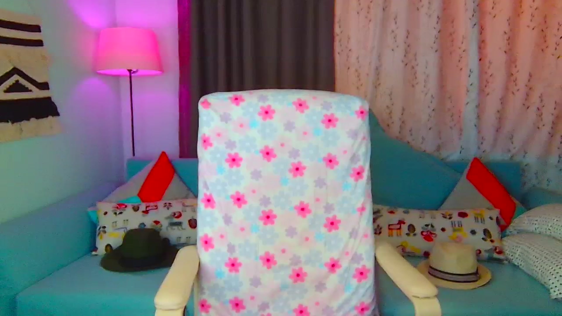 Gallery image thumbnail from SweetDazzle's myfreecams stream on, 07/12/2024, 11:52 image 15 of 20