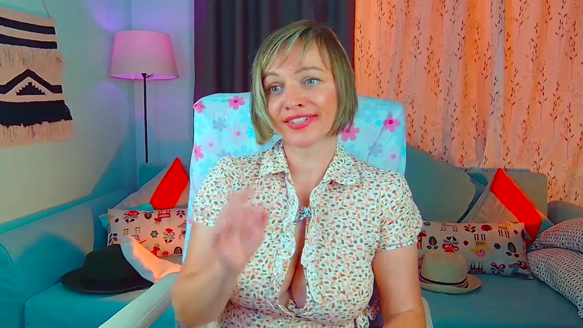 Gallery image thumbnail from SweetDazzle's myfreecams stream on, 07/15/2024, 06:11 image 8 of 20