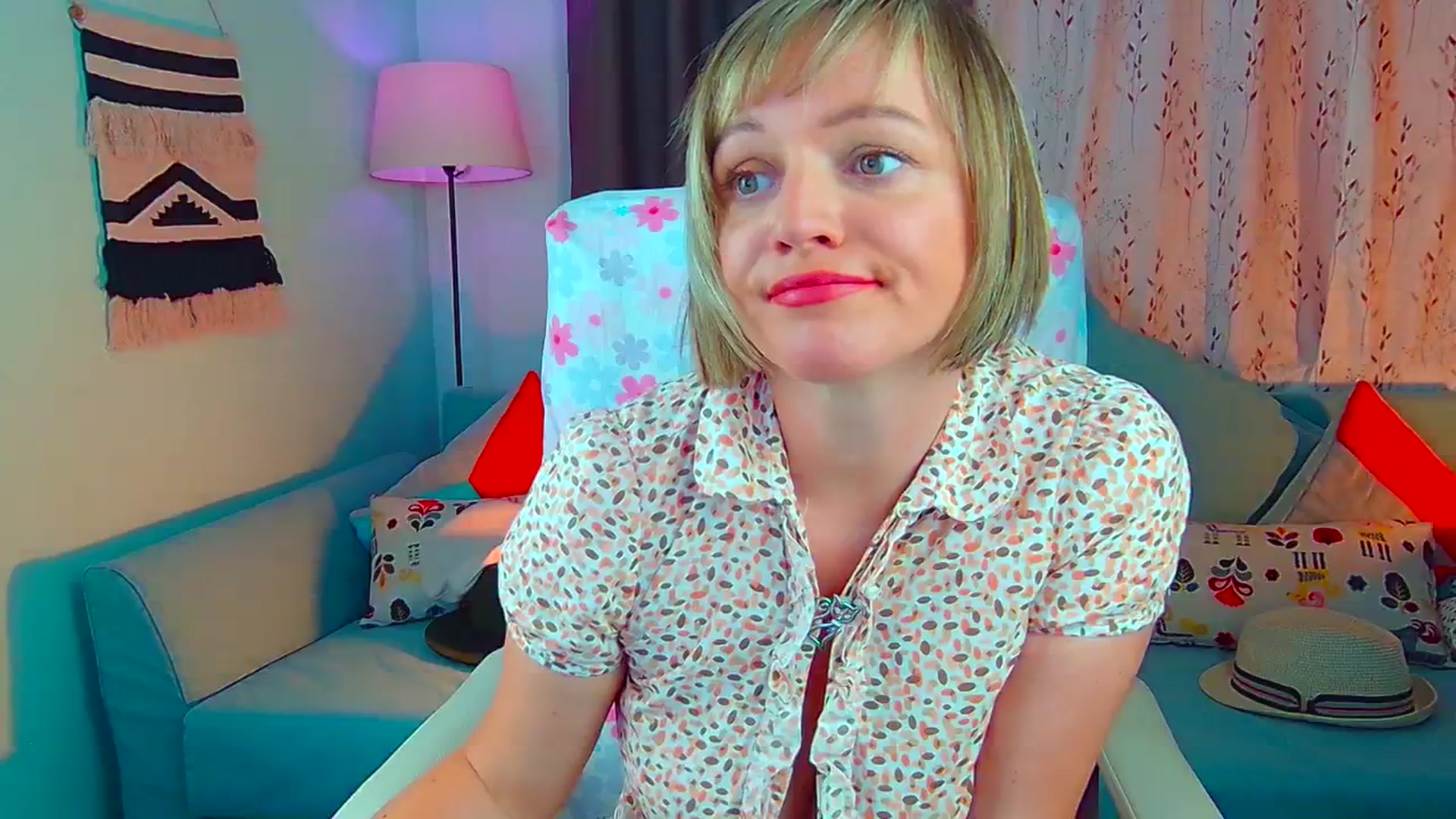 Gallery image thumbnail from SweetDazzle's myfreecams stream on, 07/15/2024, 08:00 image 6 of 20