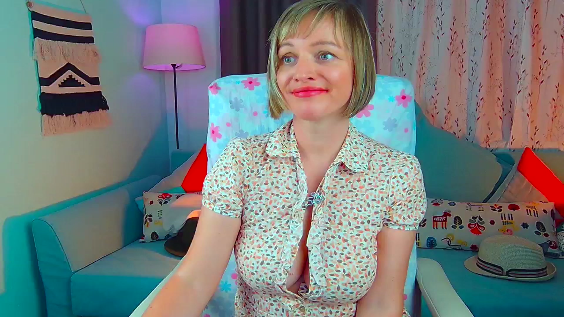 Gallery image thumbnail from SweetDazzle's myfreecams stream on, 07/15/2024, 09:19 image 8 of 20