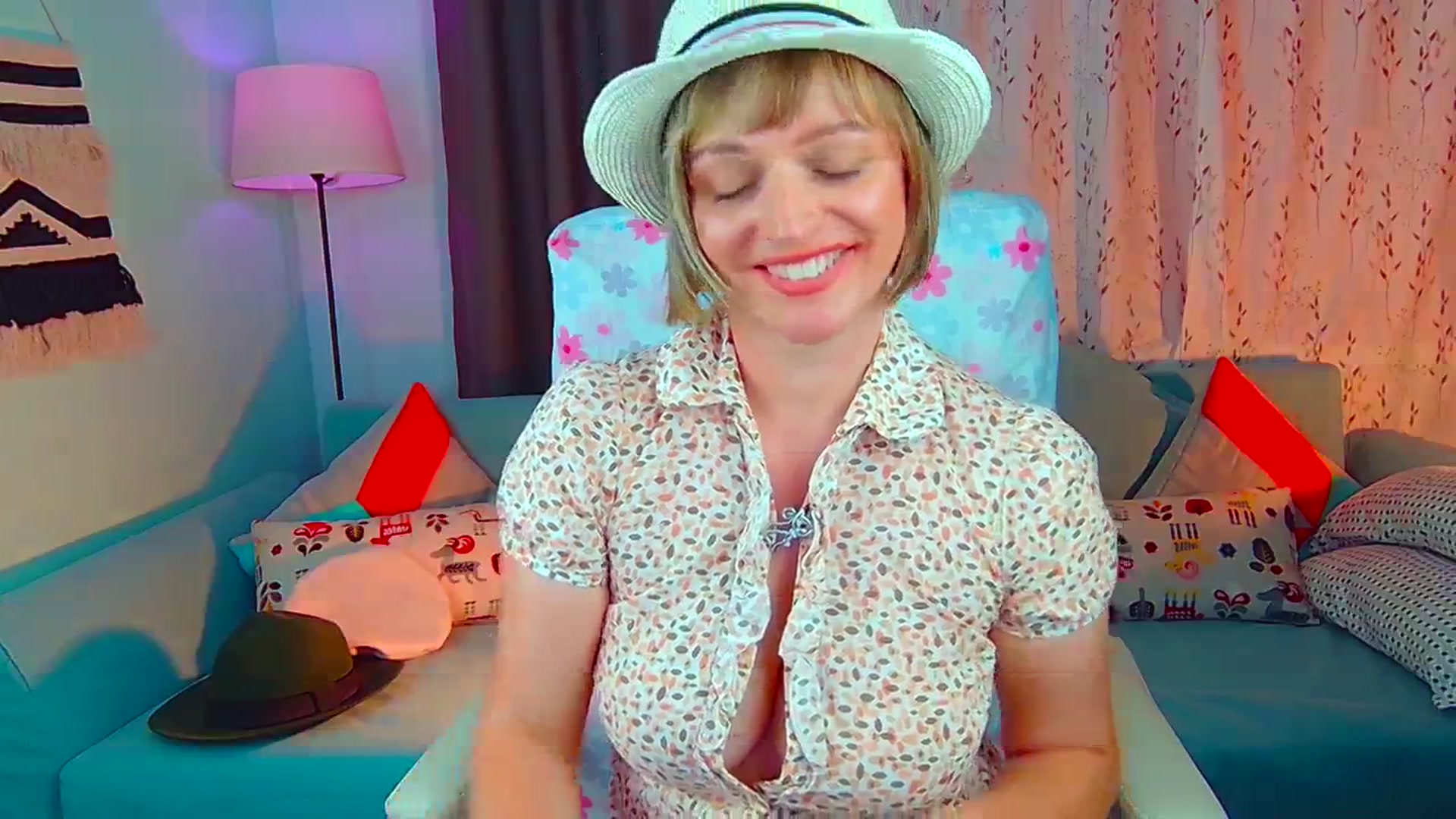 Gallery image thumbnail from SweetDazzle's myfreecams stream on, 07/15/2024, 13:53 image 19 of 20