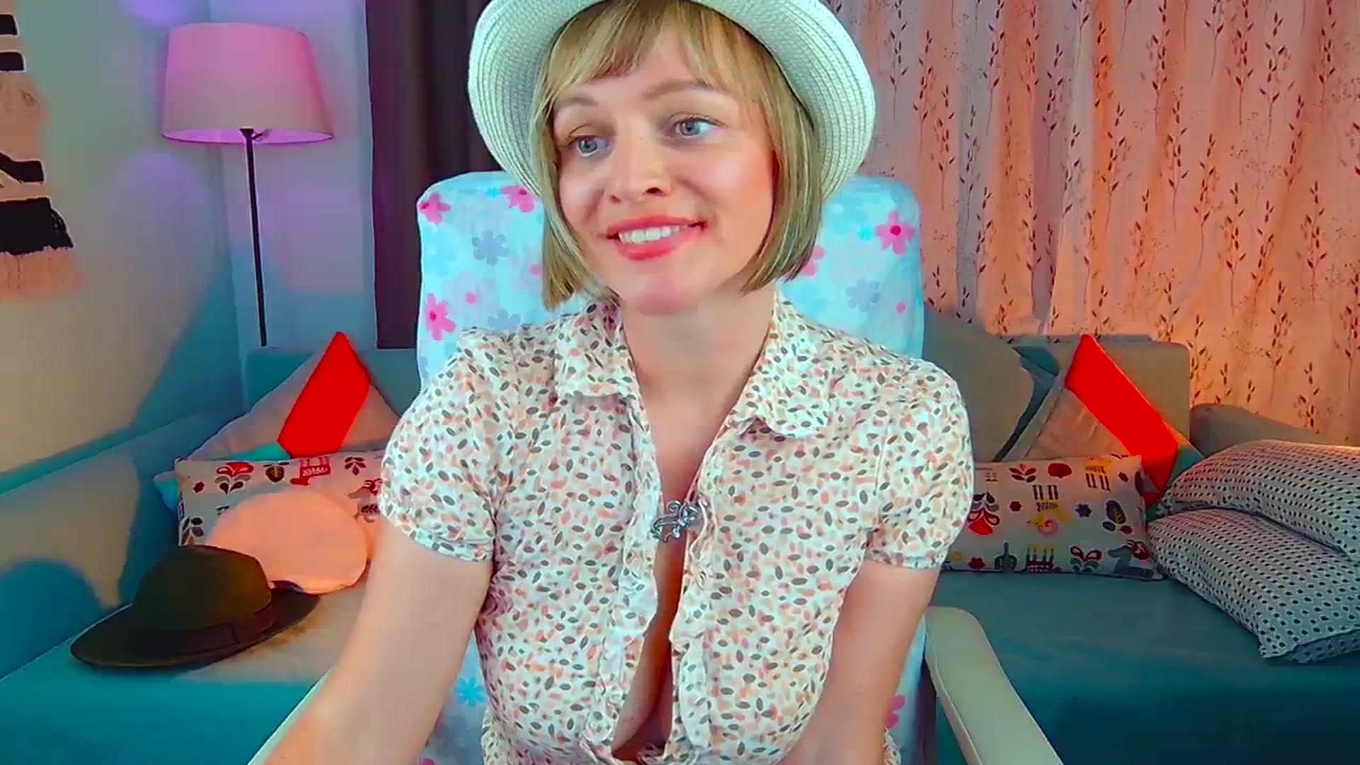 Gallery image thumbnail from SweetDazzle's myfreecams stream on, 07/15/2024, 13:53 image 12 of 20
