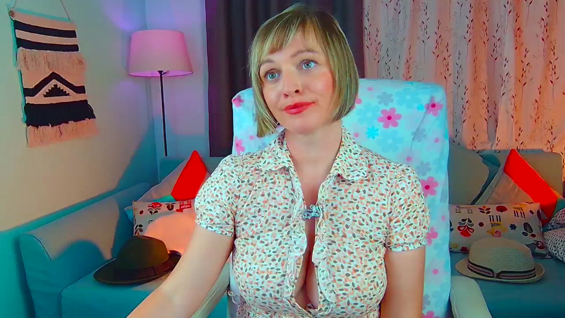 Gallery image thumbnail from SweetDazzle's myfreecams stream on, 07/15/2024, 13:53 image 1 of 20