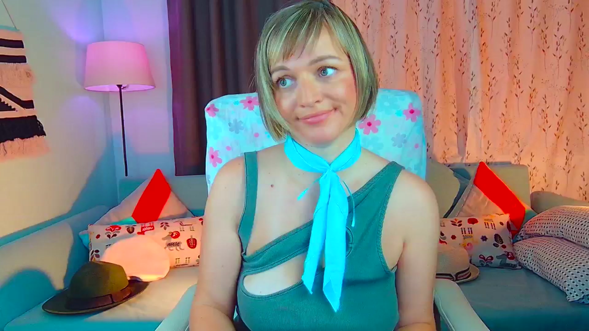 Gallery image thumbnail from SweetDazzle's myfreecams stream on, 07/16/2024, 07:10 image 3 of 20