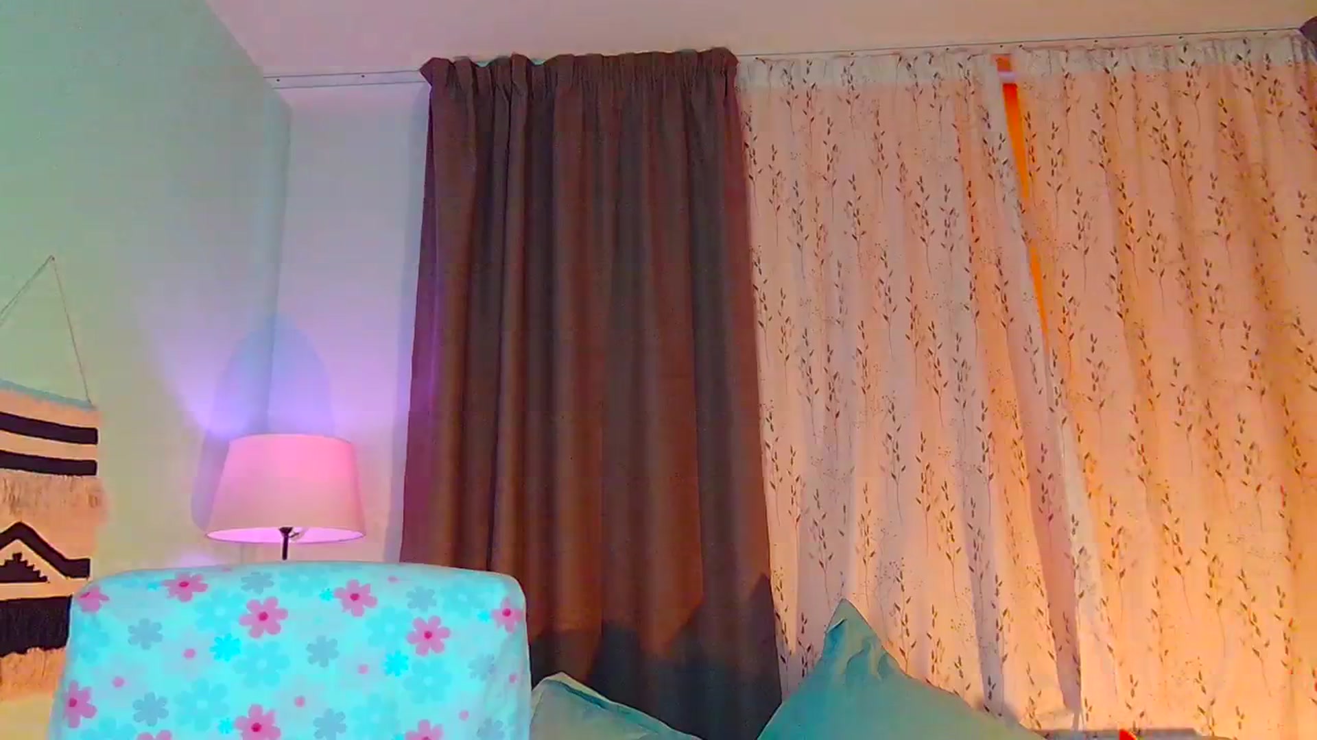 Gallery image thumbnail from SweetDazzle's myfreecams stream on, 07/17/2024, 14:40 image 6 of 20