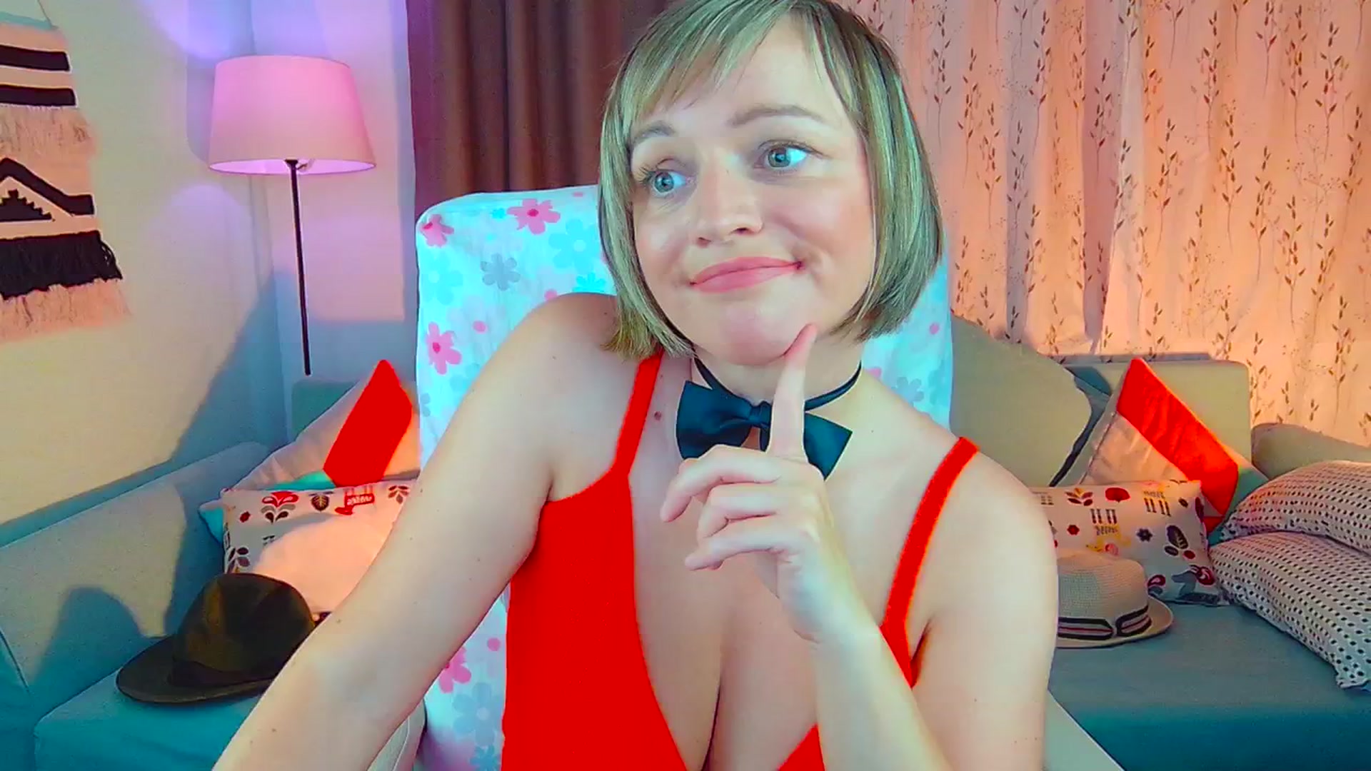 Gallery image thumbnail from SweetDazzle's myfreecams stream on, 07/19/2024, 13:02 image 7 of 20