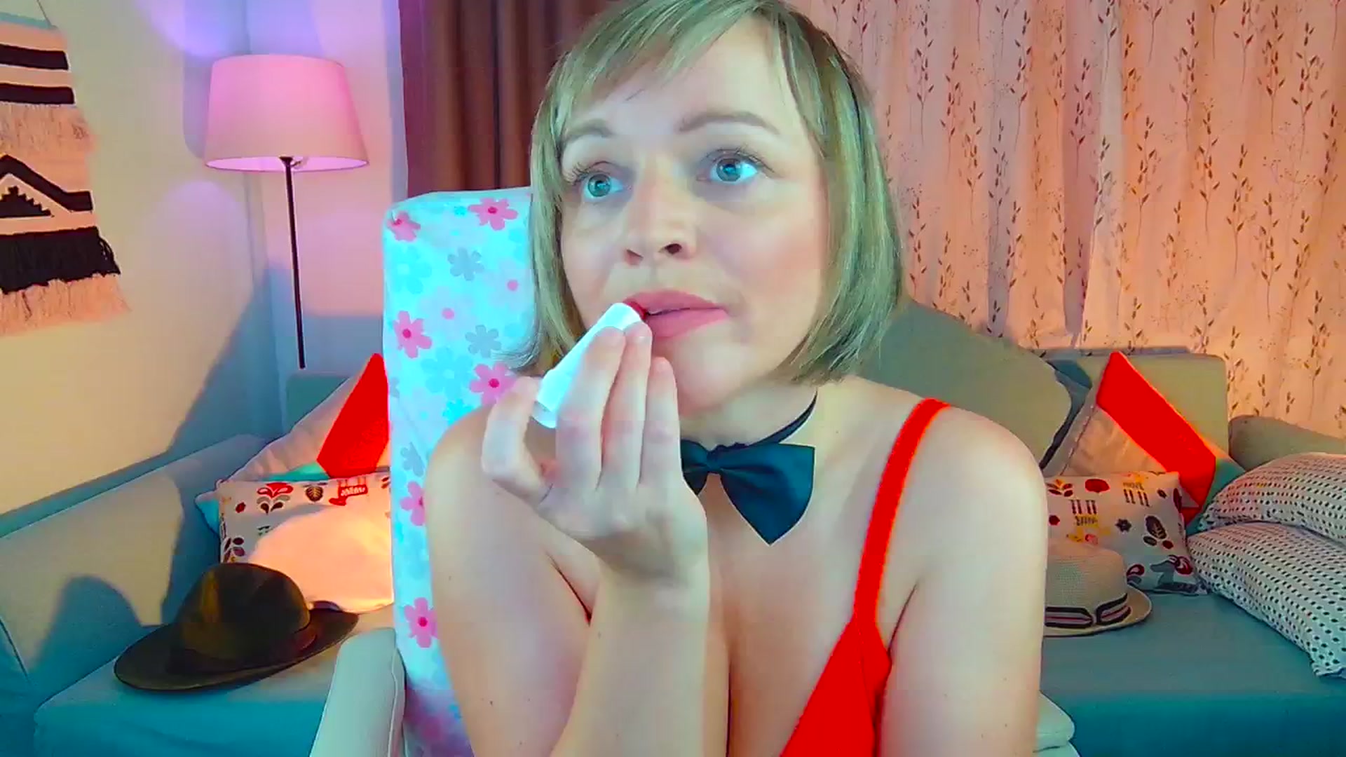 Gallery image thumbnail from SweetDazzle's myfreecams stream on, 07/19/2024, 13:02 image 2 of 20