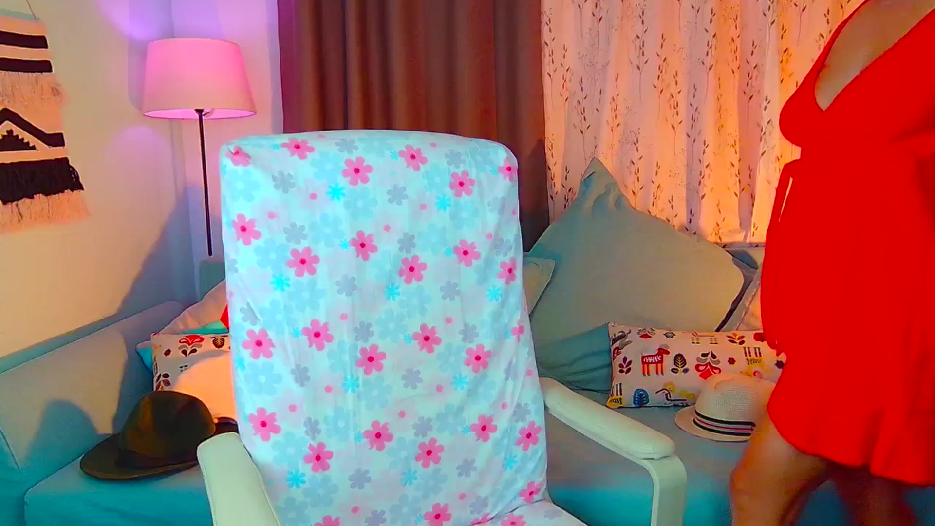 Gallery image thumbnail from SweetDazzle's myfreecams stream on, 07/19/2024, 13:02 image 18 of 20