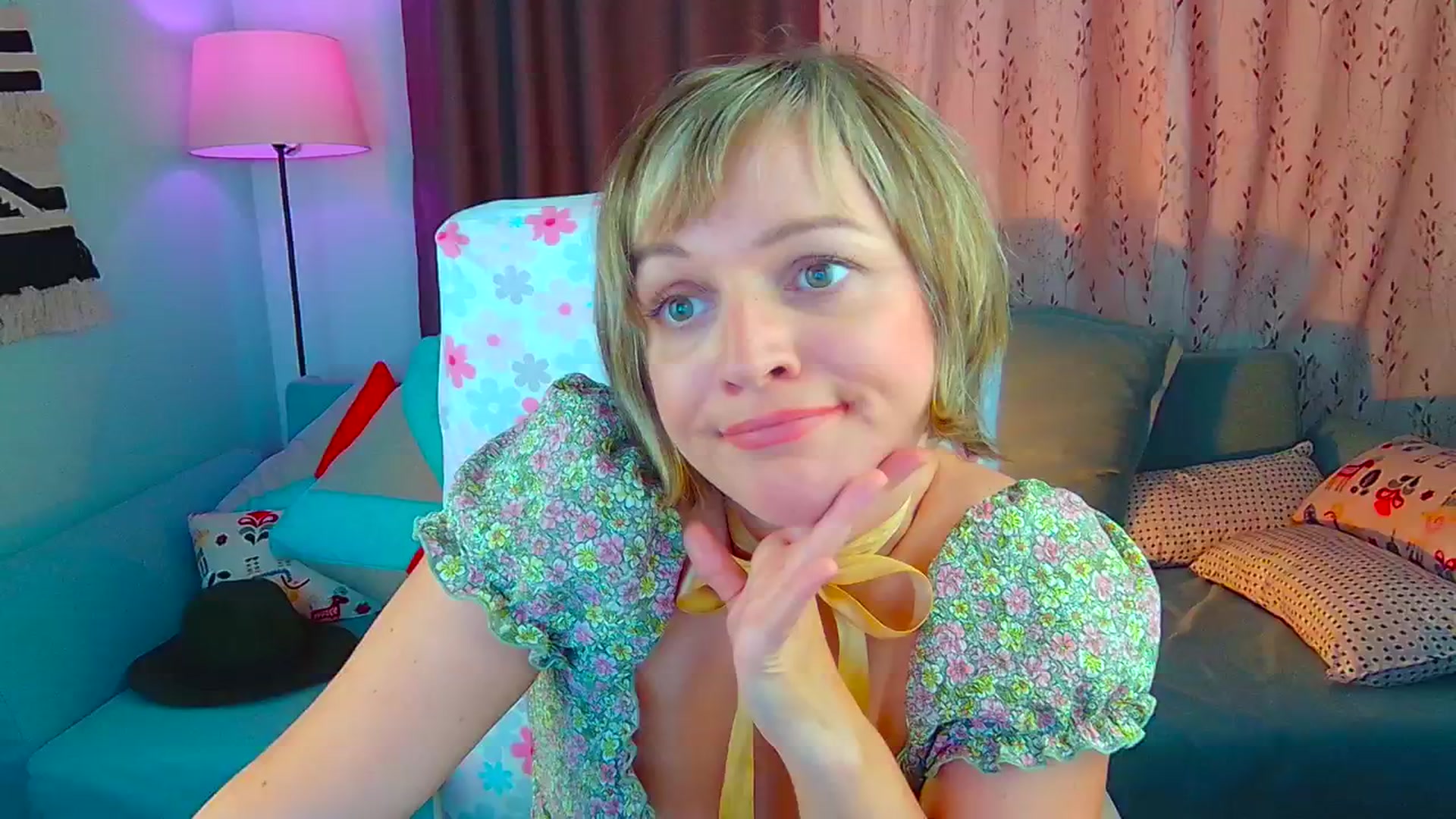 Gallery image thumbnail from SweetDazzle's myfreecams stream on, 07/31/2024, 10:12 image 12 of 20