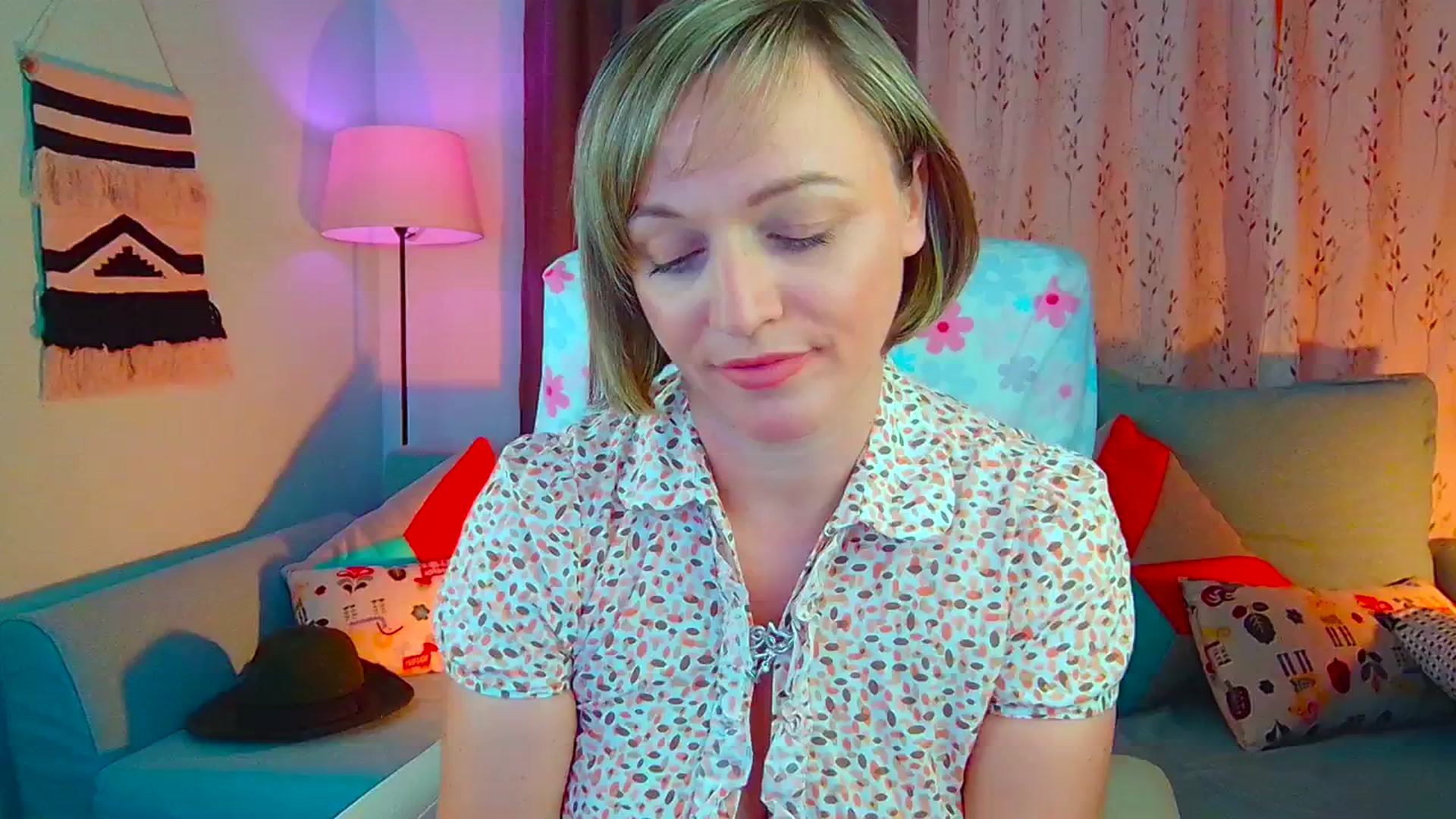 Gallery image thumbnail from SweetDazzle's myfreecams stream on, 08/27/2024, 11:38 image 12 of 20