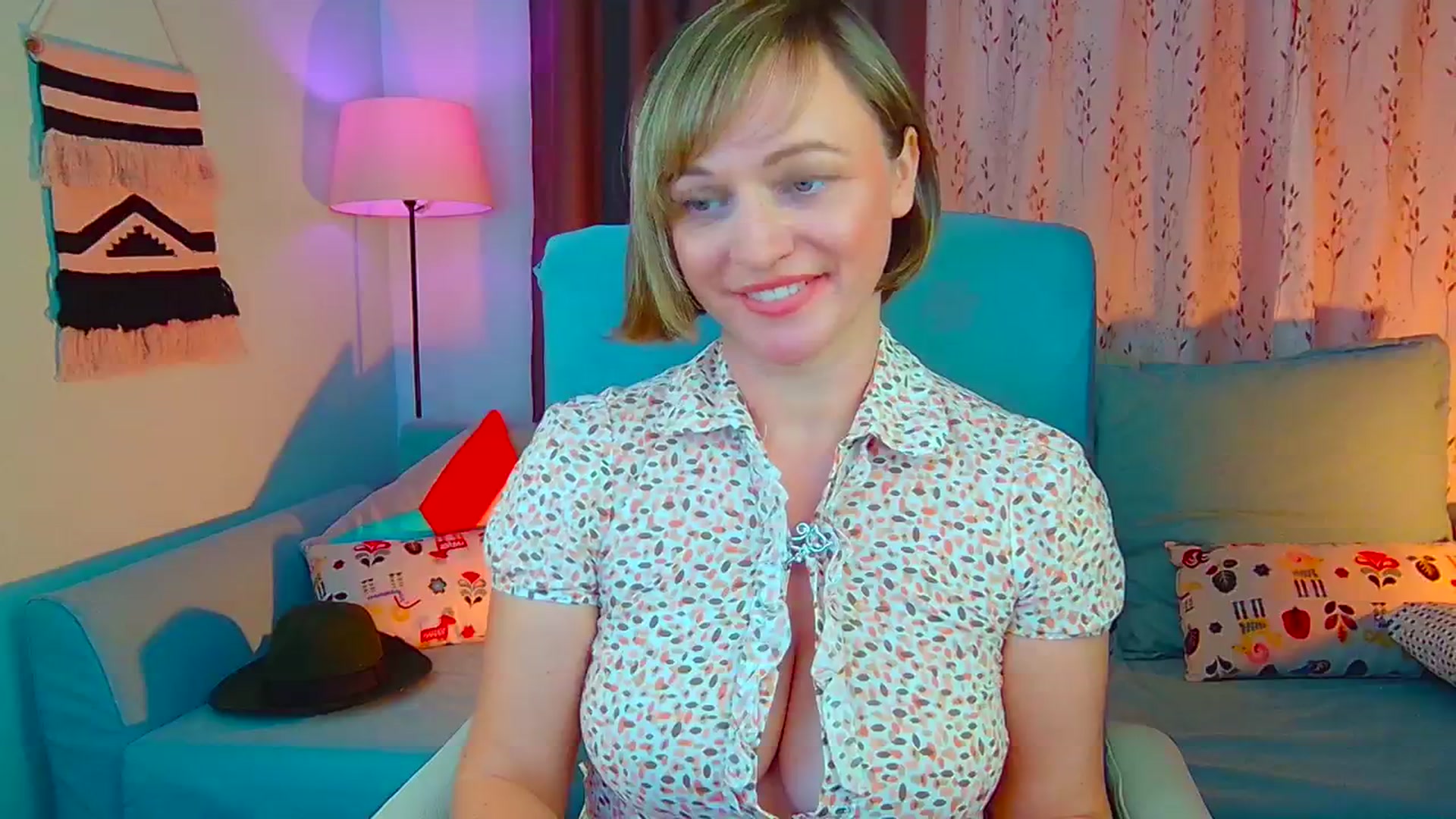 Gallery image thumbnail from SweetDazzle's myfreecams stream on, 08/27/2024, 16:03 image 2 of 20
