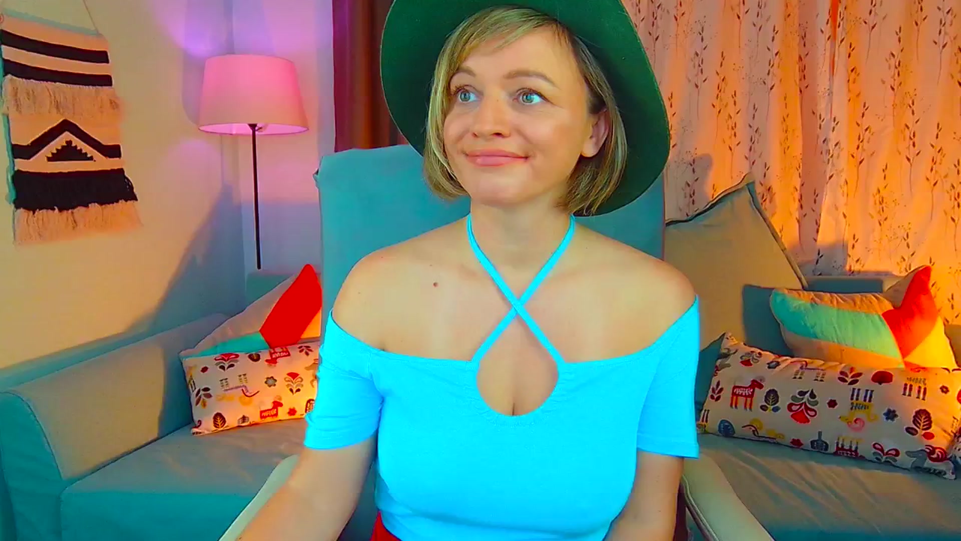 Gallery image thumbnail from SweetDazzle's myfreecams stream on, 08/29/2024, 08:01 image 5 of 20