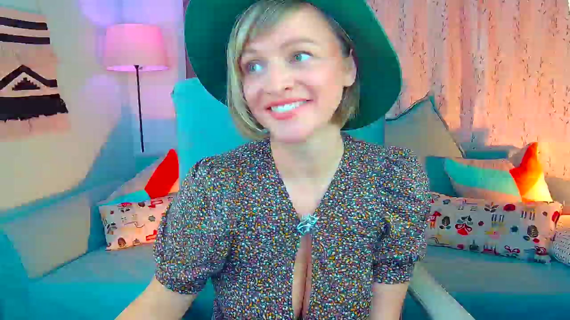 Gallery image thumbnail from SweetDazzle's myfreecams stream on, 08/29/2024, 14:29 image 3 of 20