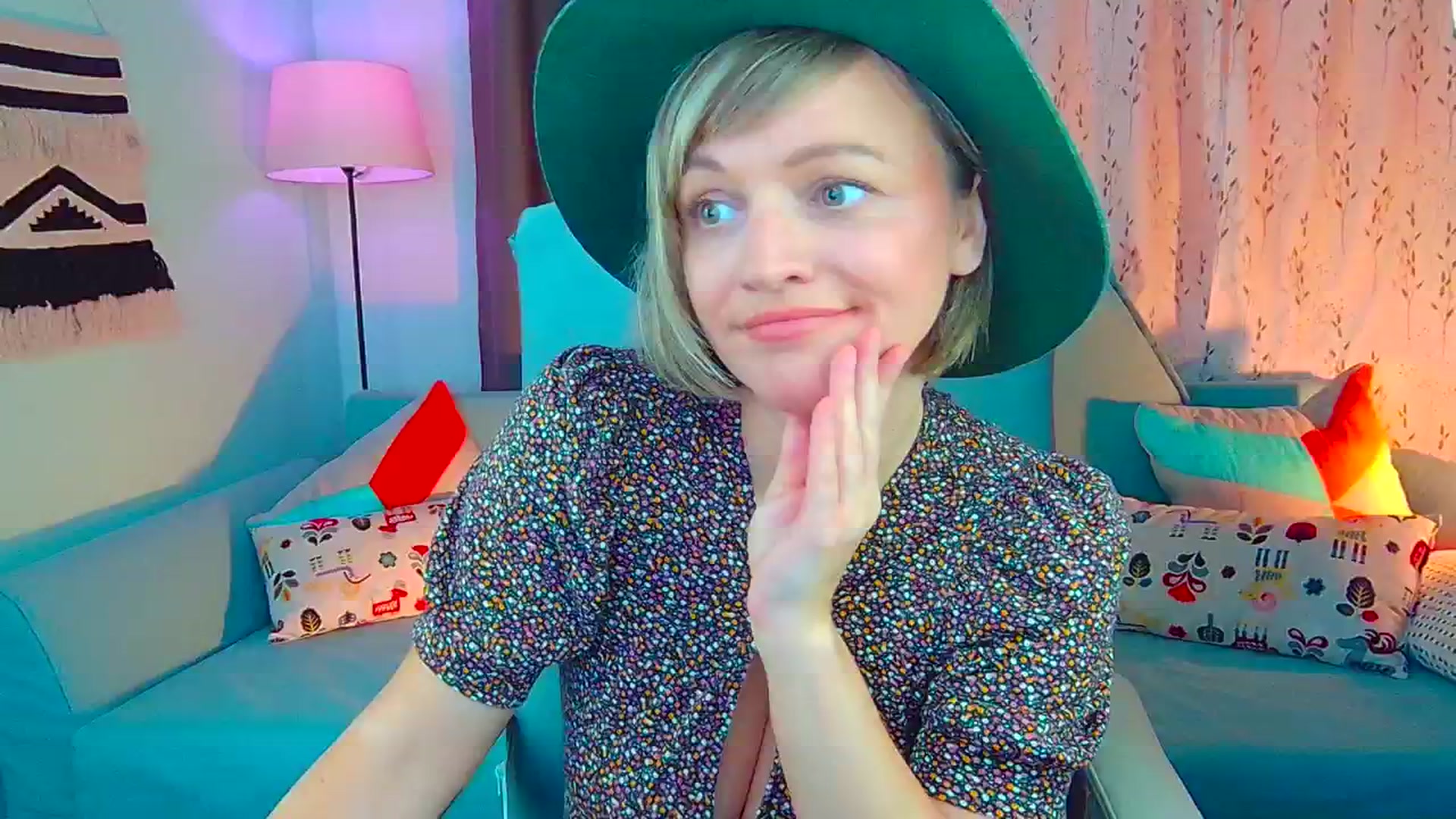 Gallery image thumbnail from SweetDazzle's myfreecams stream on, 08/29/2024, 14:29 image 11 of 20