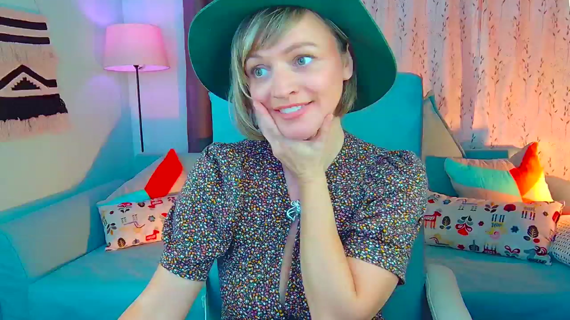 Gallery image thumbnail from SweetDazzle's myfreecams stream on, 08/29/2024, 14:52 image 14 of 20