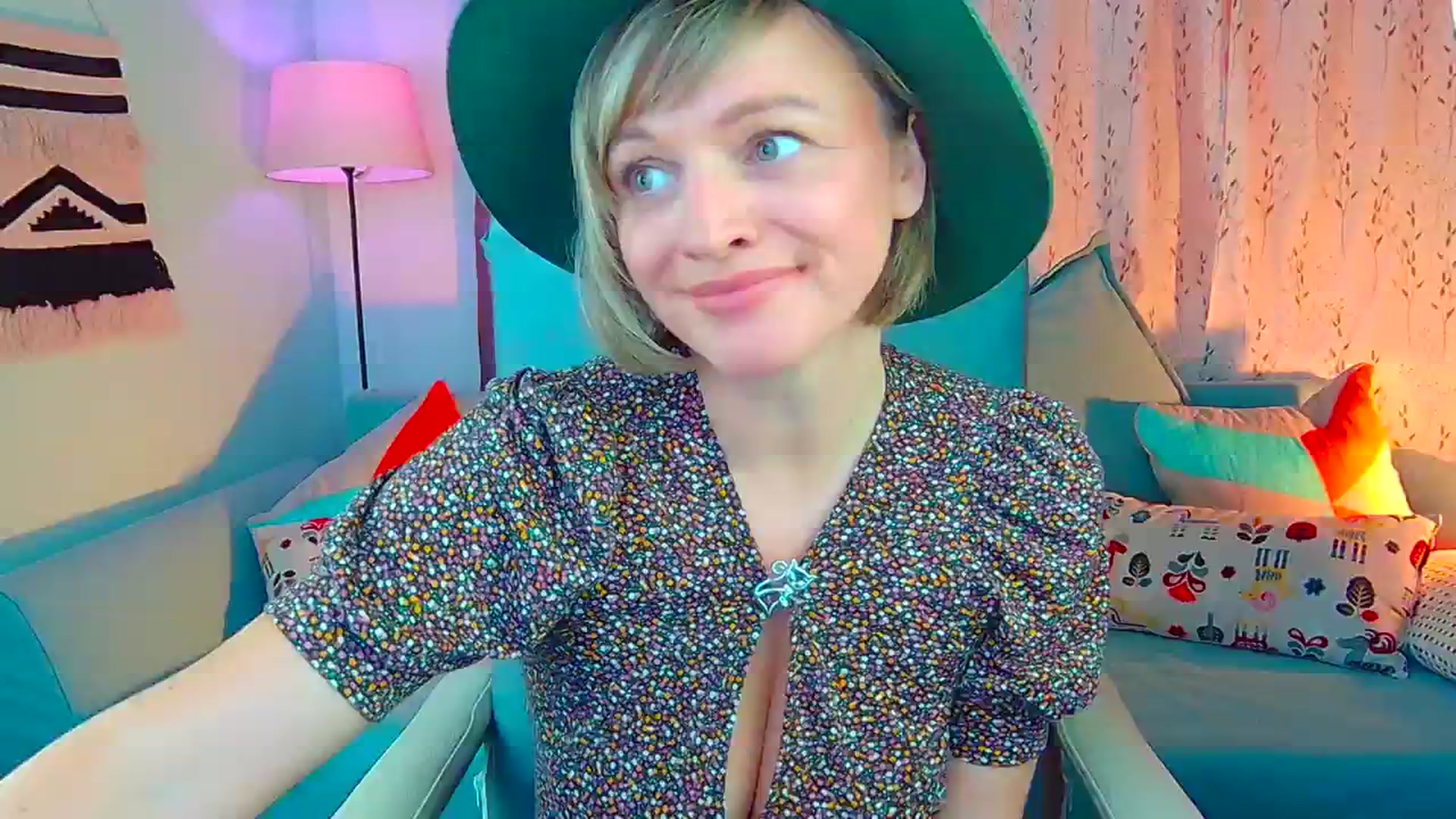 Gallery image thumbnail from SweetDazzle's myfreecams stream on, 08/29/2024, 14:52 image 19 of 20