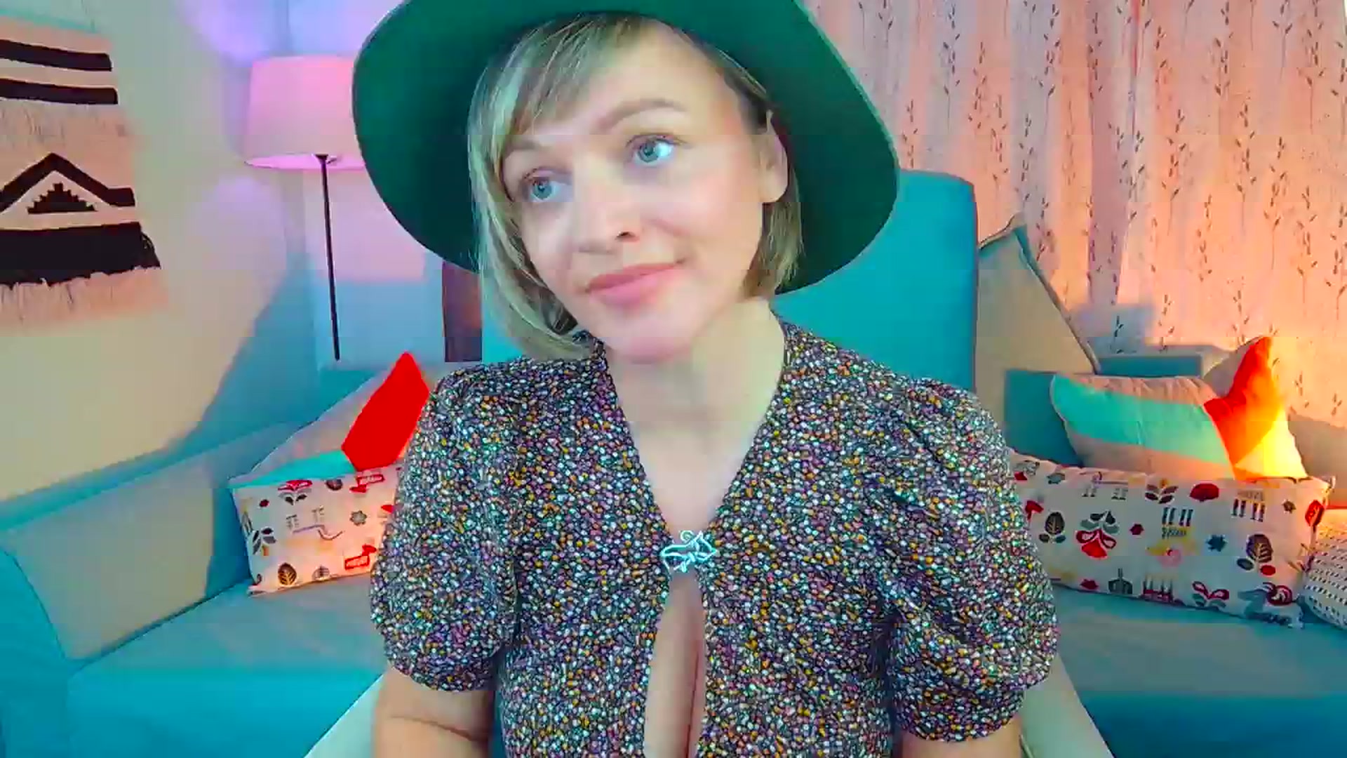 Gallery image thumbnail from SweetDazzle's myfreecams stream on, 08/29/2024, 14:52 image 10 of 20