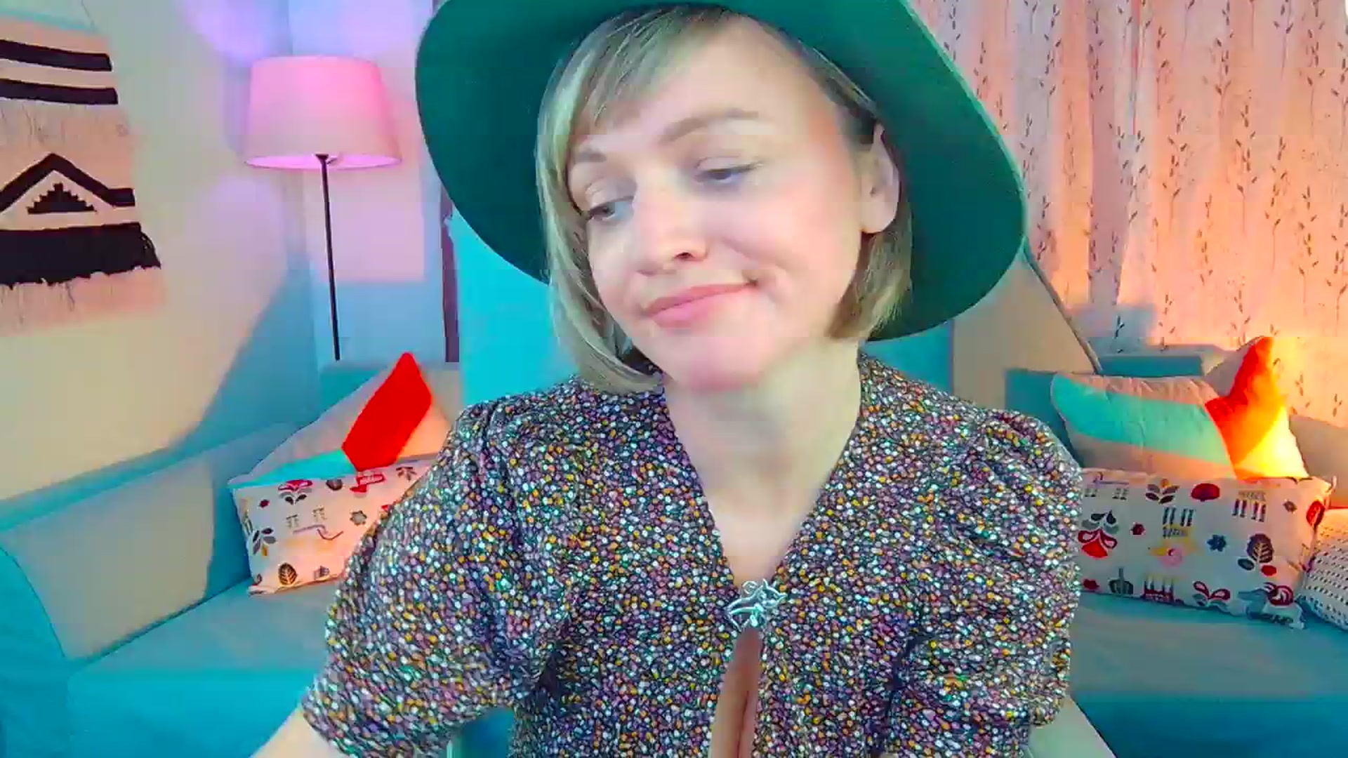 Gallery image thumbnail from SweetDazzle's myfreecams stream on, 08/29/2024, 14:52 image 9 of 20