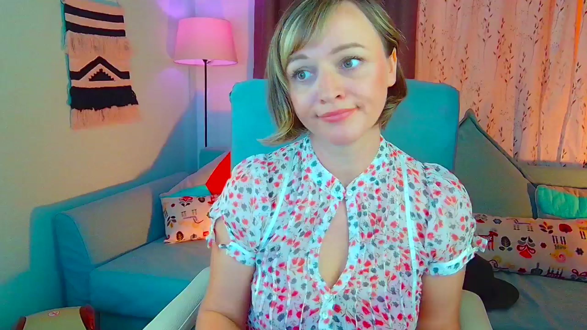 Gallery image thumbnail from SweetDazzle's myfreecams stream on, 09/11/2024, 09:05 image 9 of 20