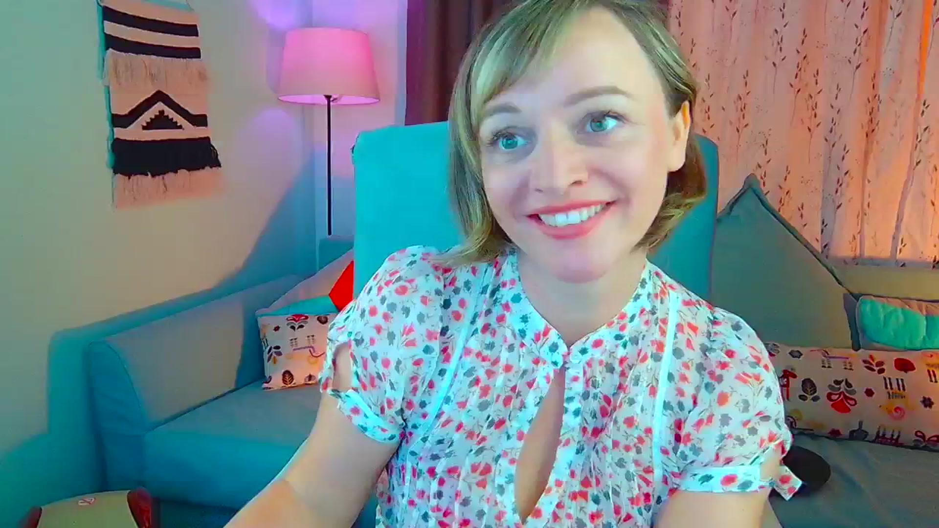Gallery image thumbnail from SweetDazzle's myfreecams stream on, 09/11/2024, 09:05 image 6 of 20