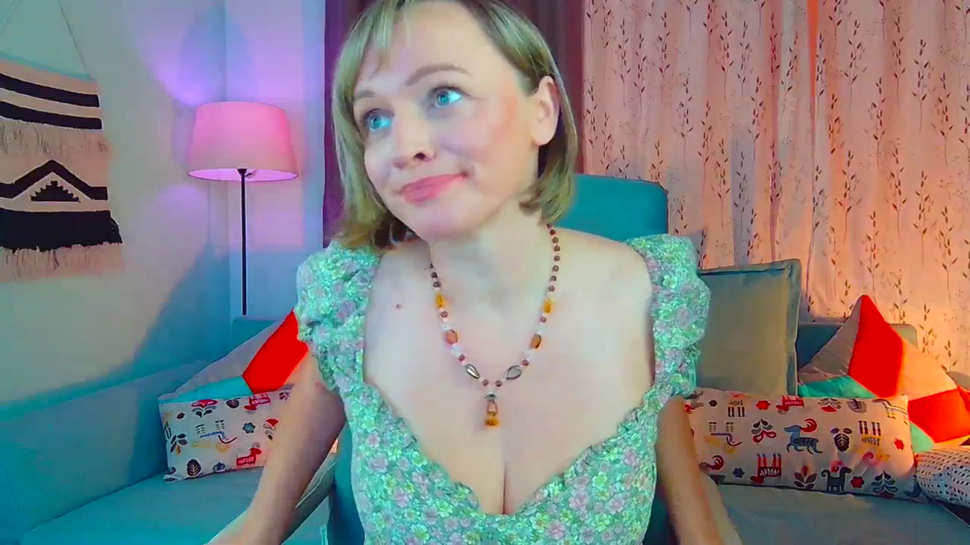 Gallery image thumbnail from SweetDazzle's myfreecams stream on, 09/16/2024, 13:16 image 18 of 20