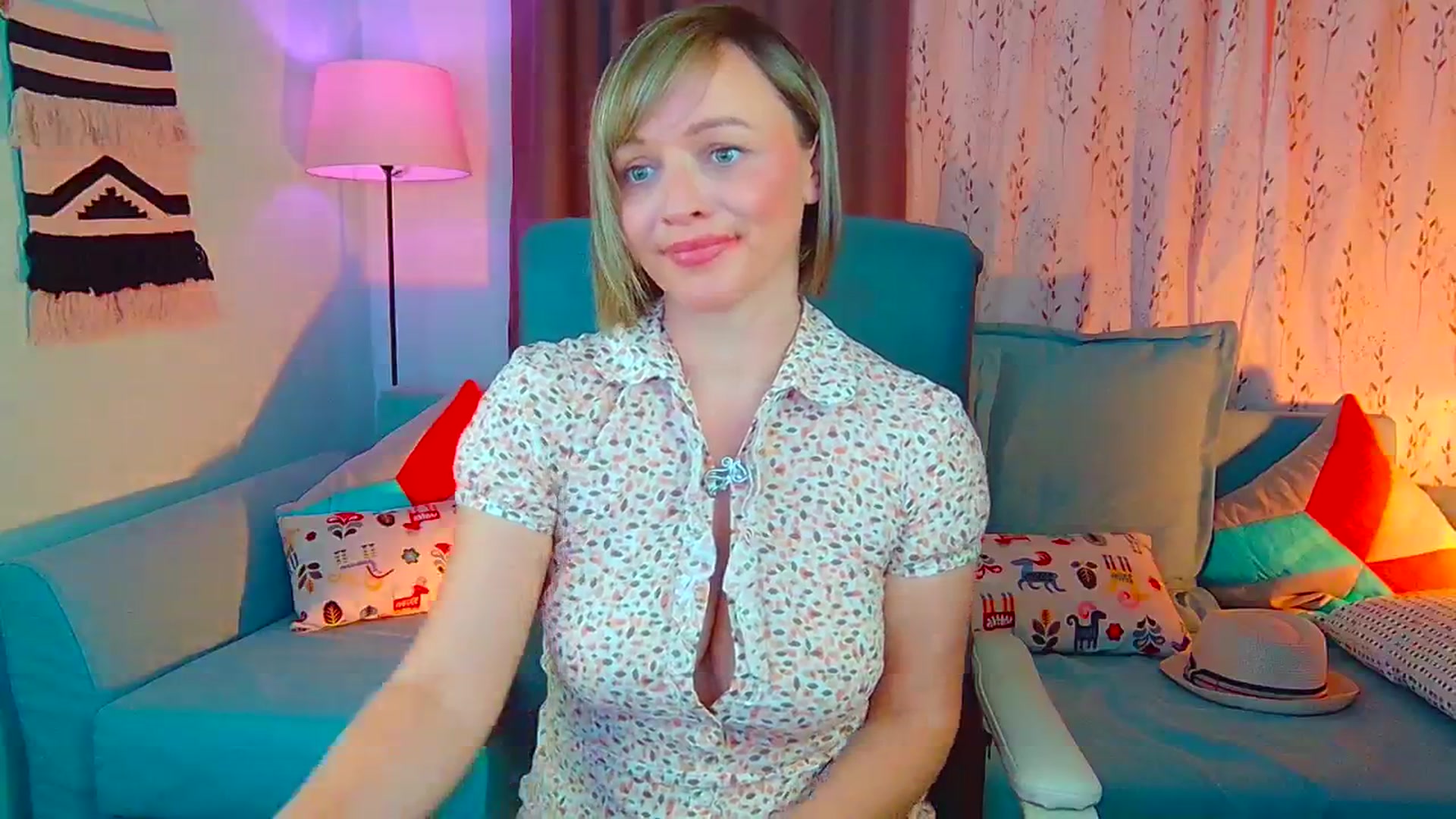Gallery image thumbnail from SweetDazzle's myfreecams stream on, 09/23/2024, 12:54 image 5 of 20