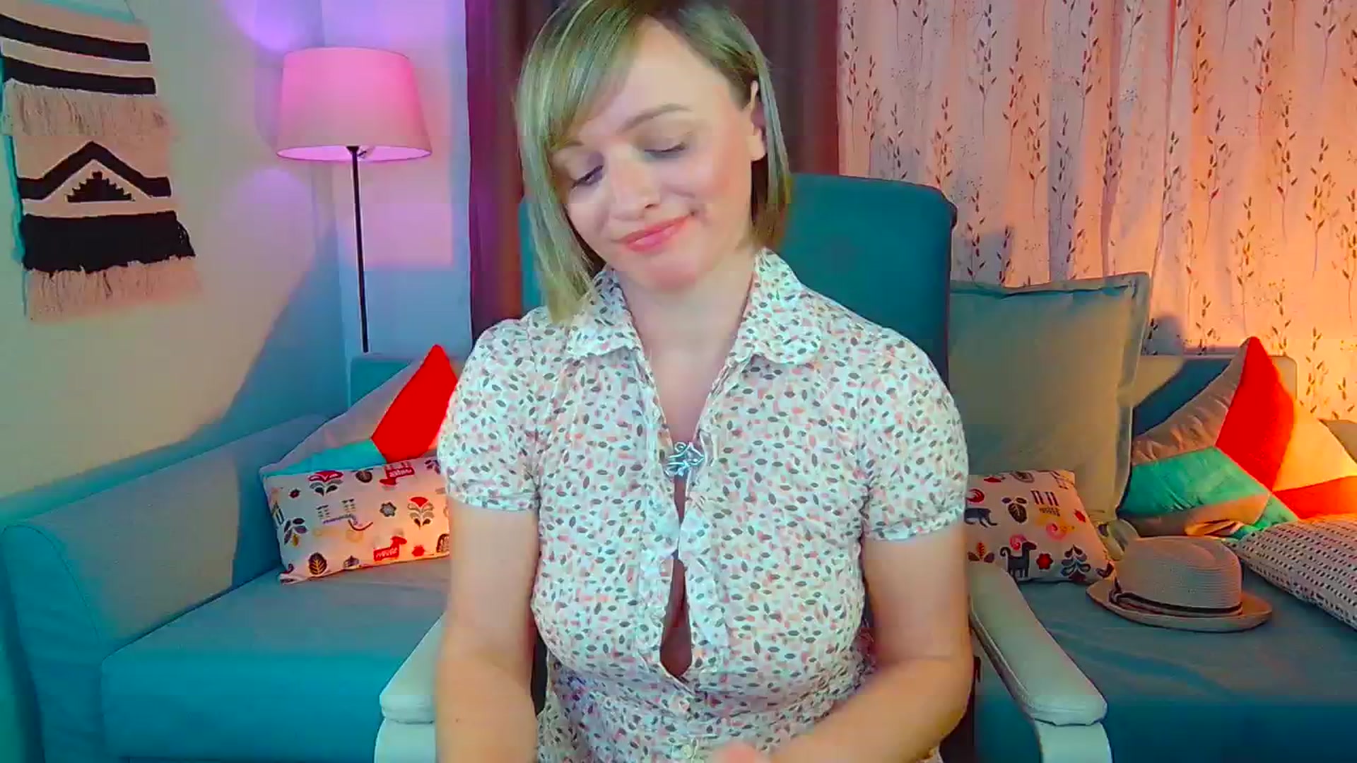 Gallery image thumbnail from SweetDazzle's myfreecams stream on, 09/23/2024, 14:35 image 6 of 20