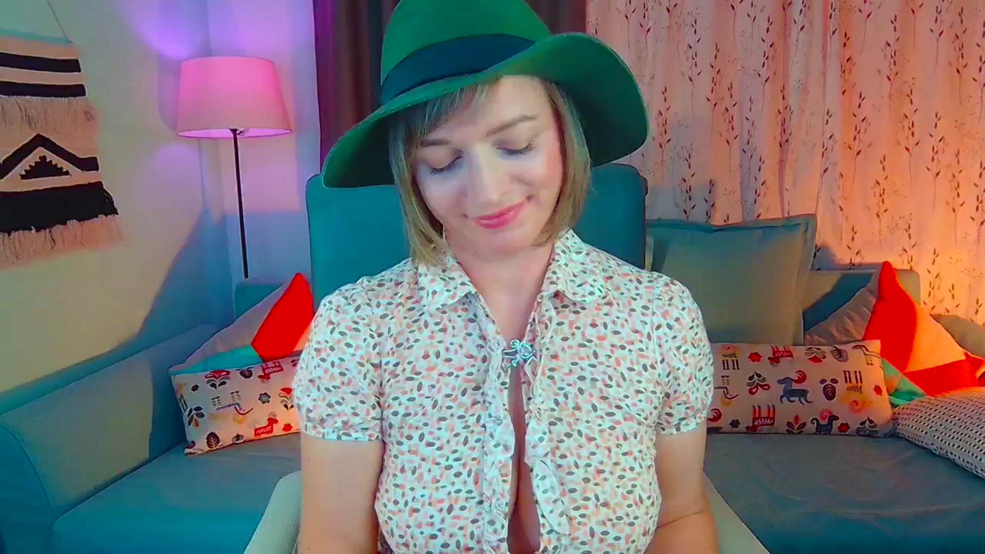 Gallery image thumbnail from SweetDazzle's myfreecams stream on, 10/08/2024, 11:03 image 12 of 20