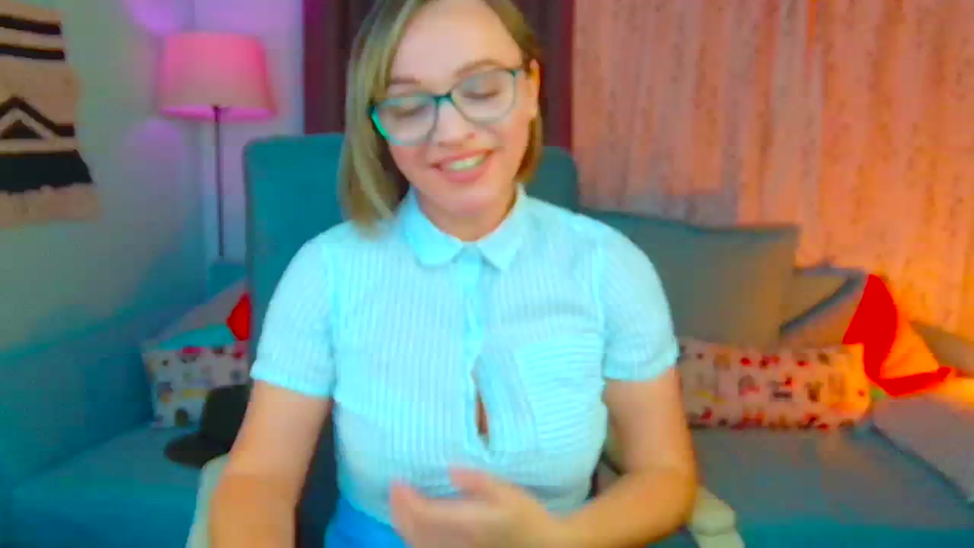 Gallery image thumbnail from SweetDazzle's myfreecams stream on, 10/14/2024, 09:55 image 20 of 20