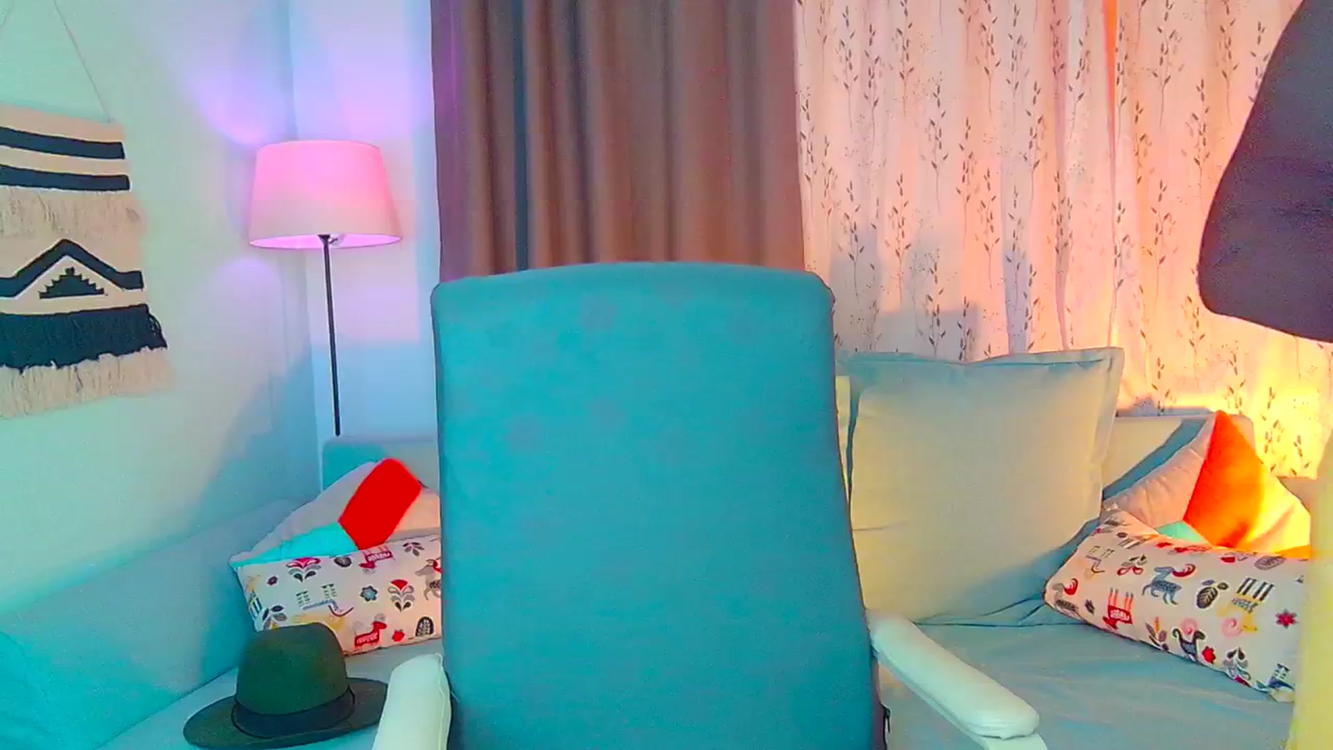 Gallery image thumbnail from SweetDazzle's myfreecams stream on, 10/18/2024, 11:19 image 13 of 20